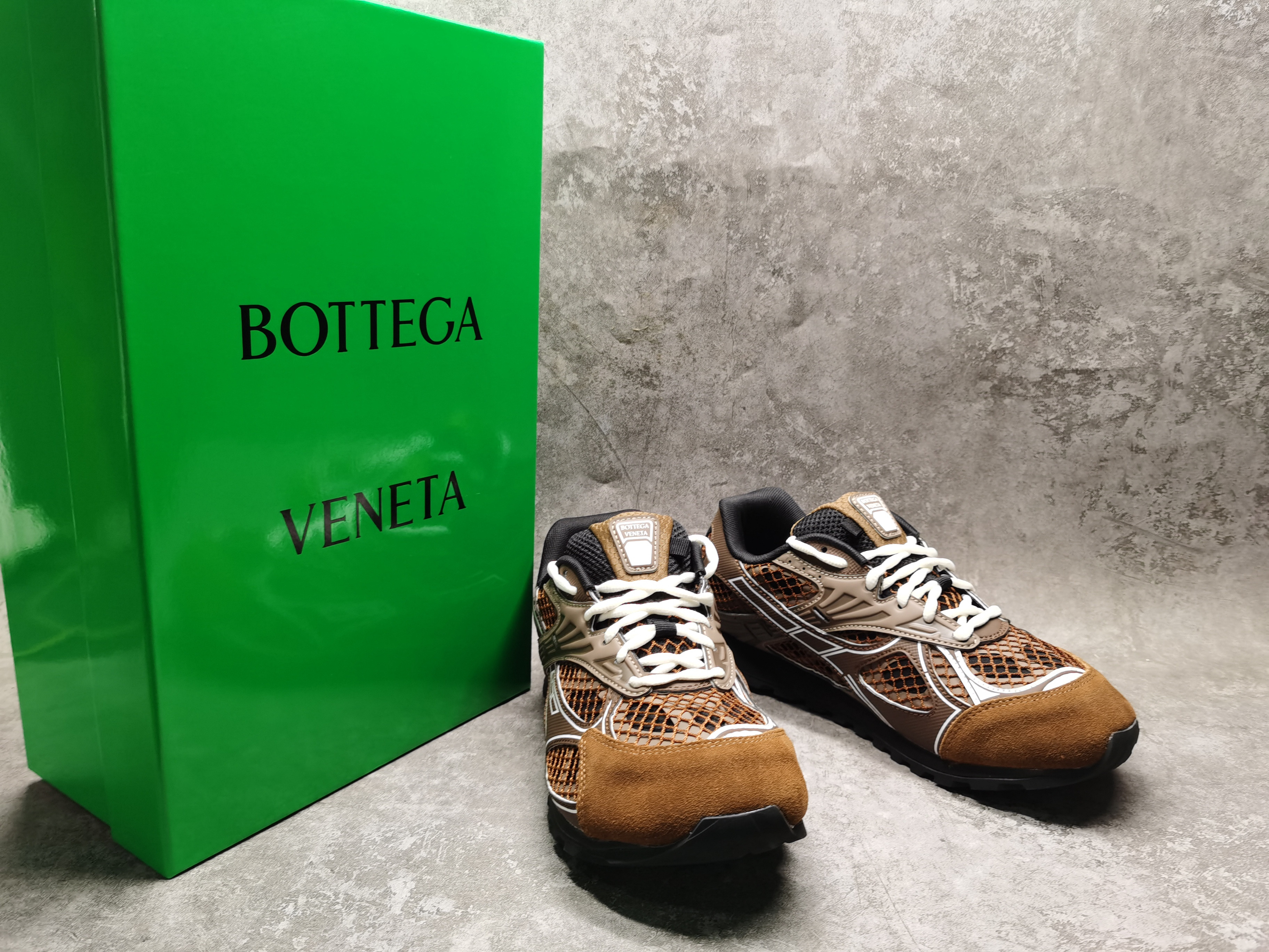 UA Bottega Veneta Orbit Sneaker