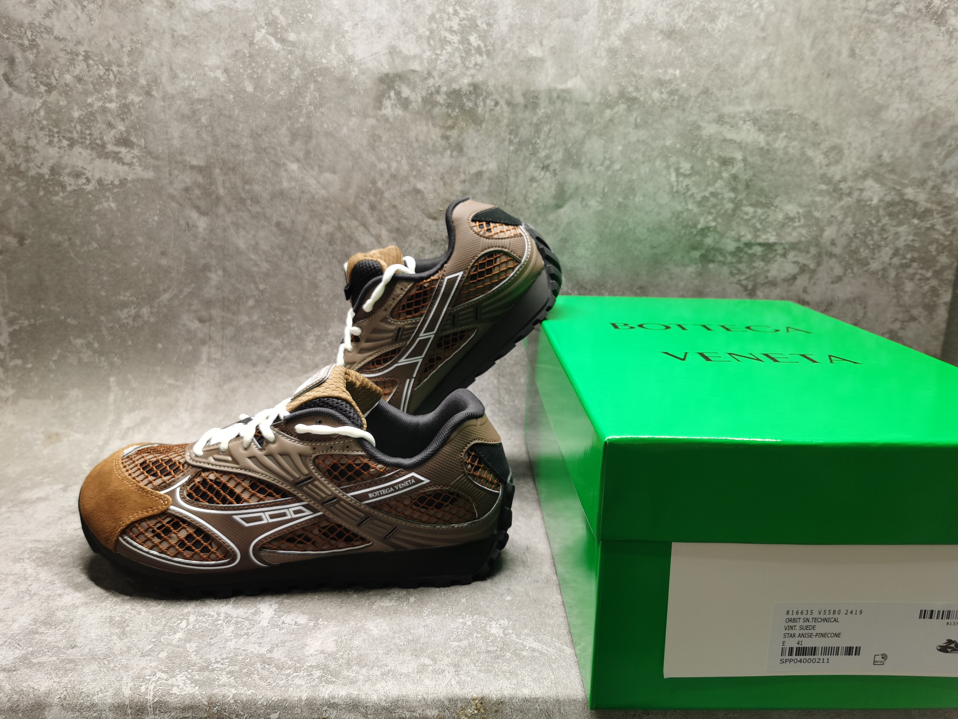 UA Bottega Veneta Orbit Sneaker