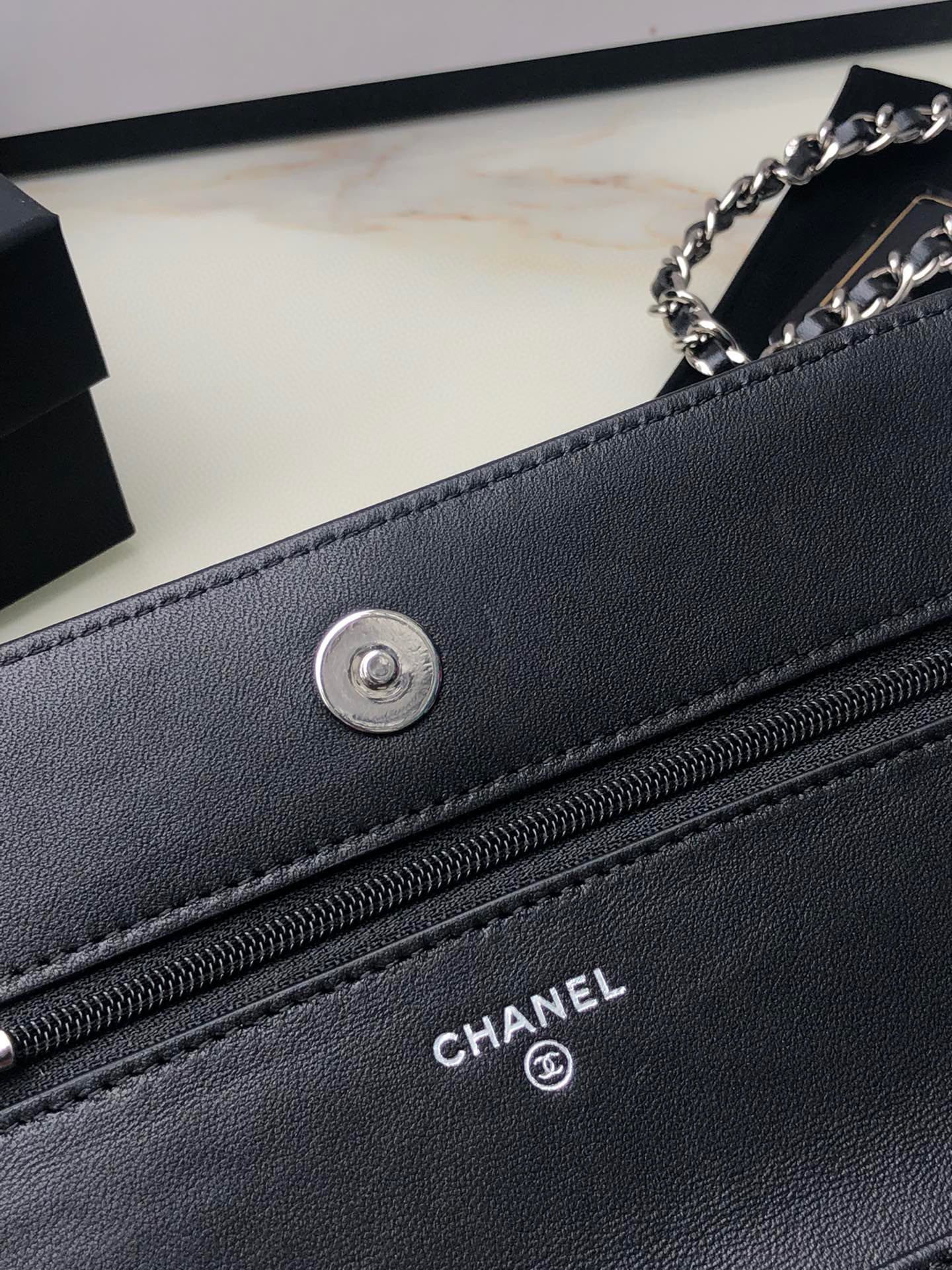 CHANEL CLASSIC WALLET ON CHAIN 4.8 × 7.5 × 1.4 in