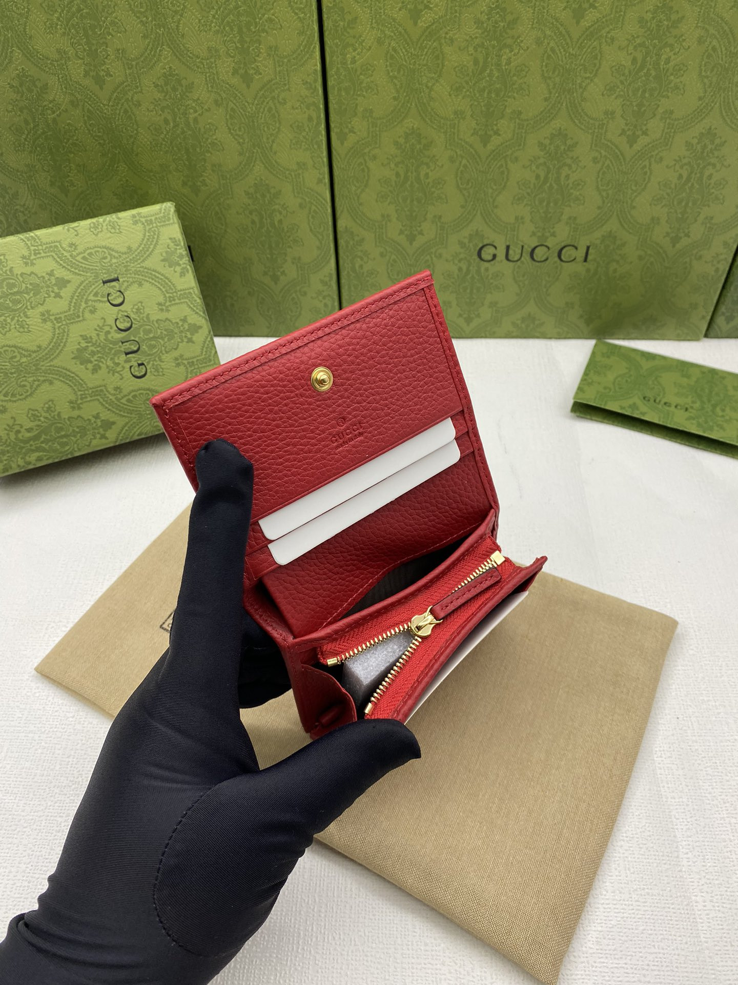 GUCCI HUHU card wallet 11x8.5x3cm