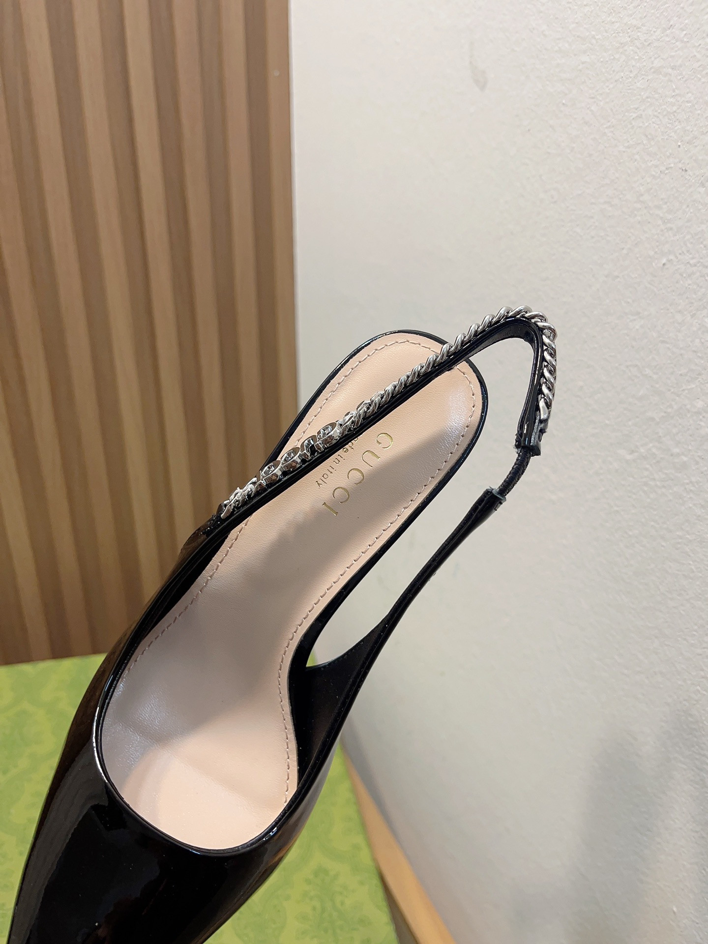 GUCCI SIGNORIA SLINGBACK PUMP High