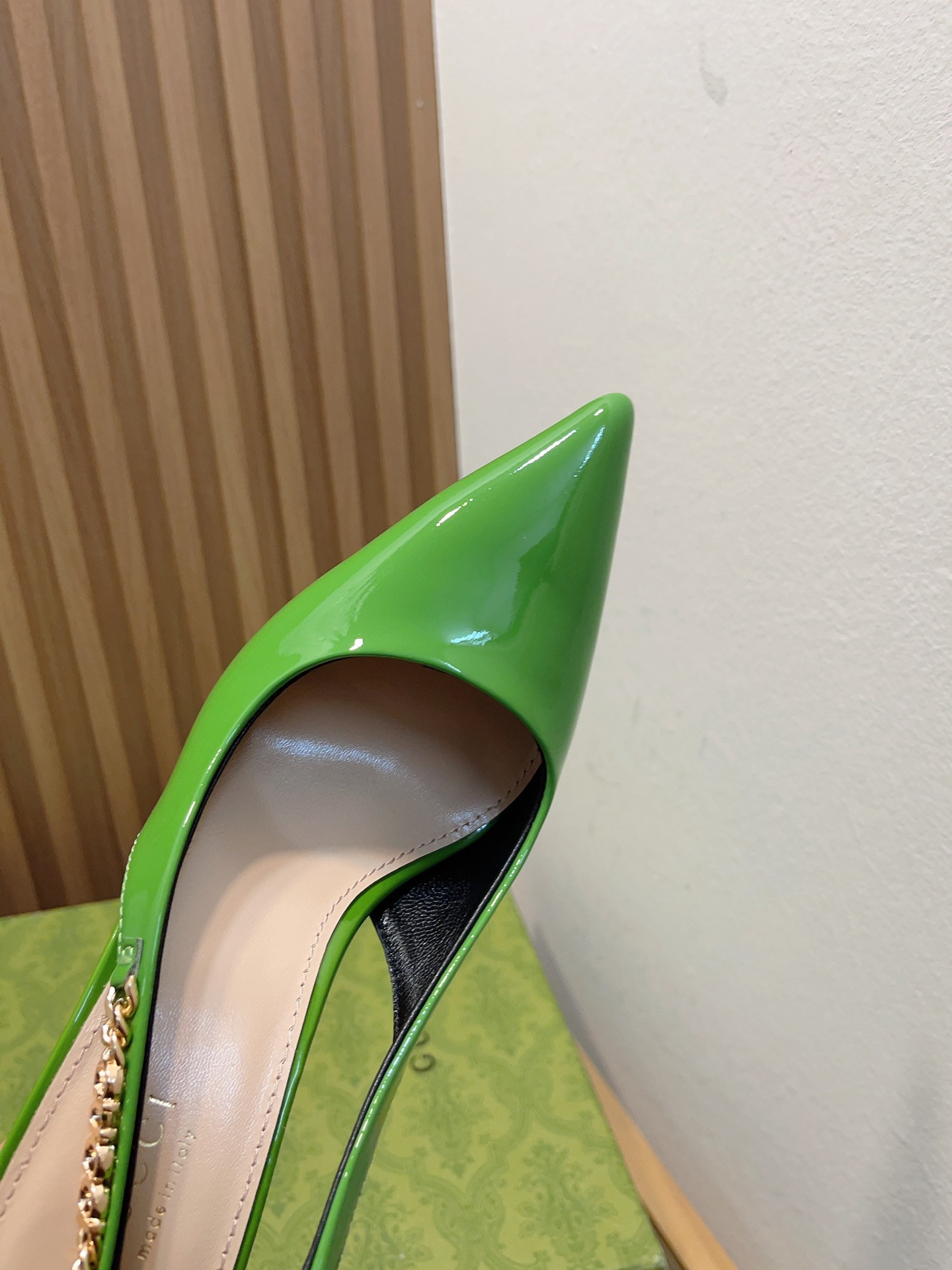 GUCCI SIGNORIA SLINGBACK PUMP High