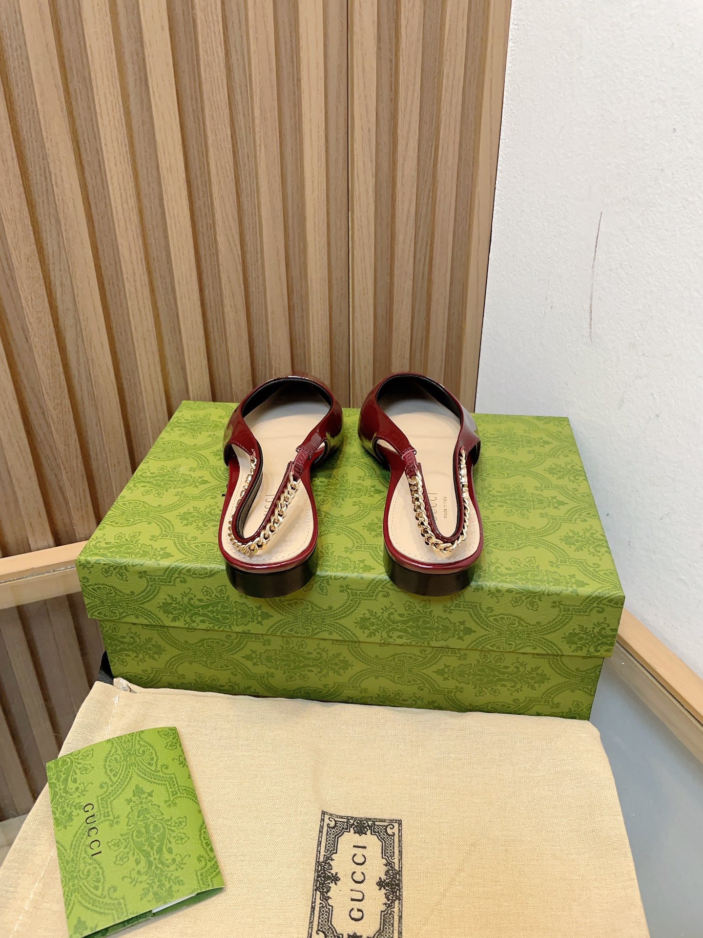 GUCCI SIGNORIA SLINGBACK PUMP flat shoes