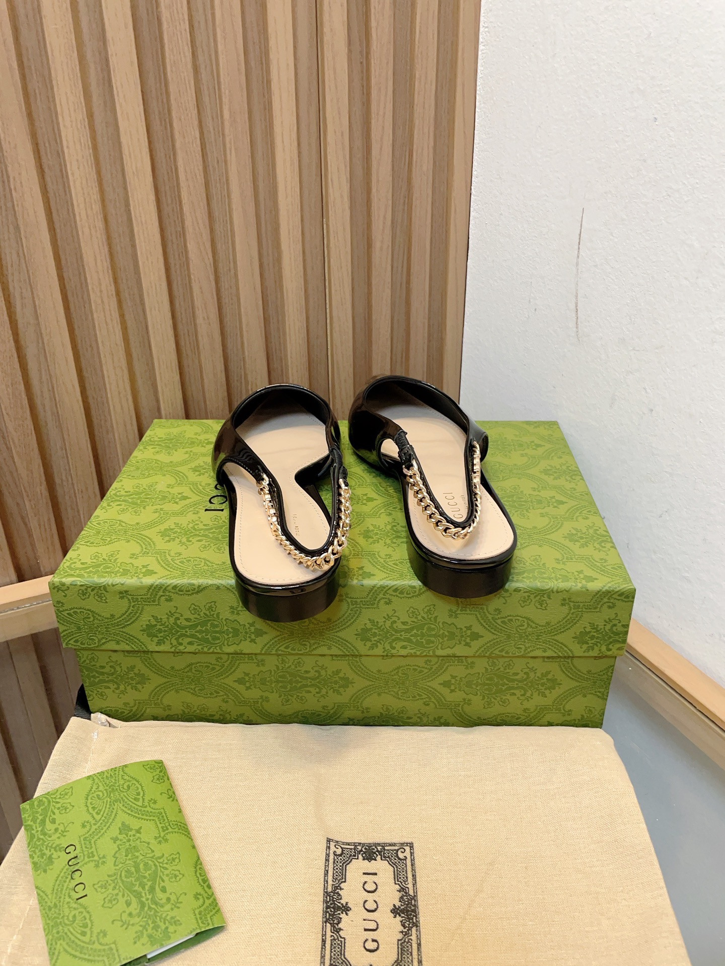 GUCCI SIGNORIA SLINGBACK PUMP flat shoes