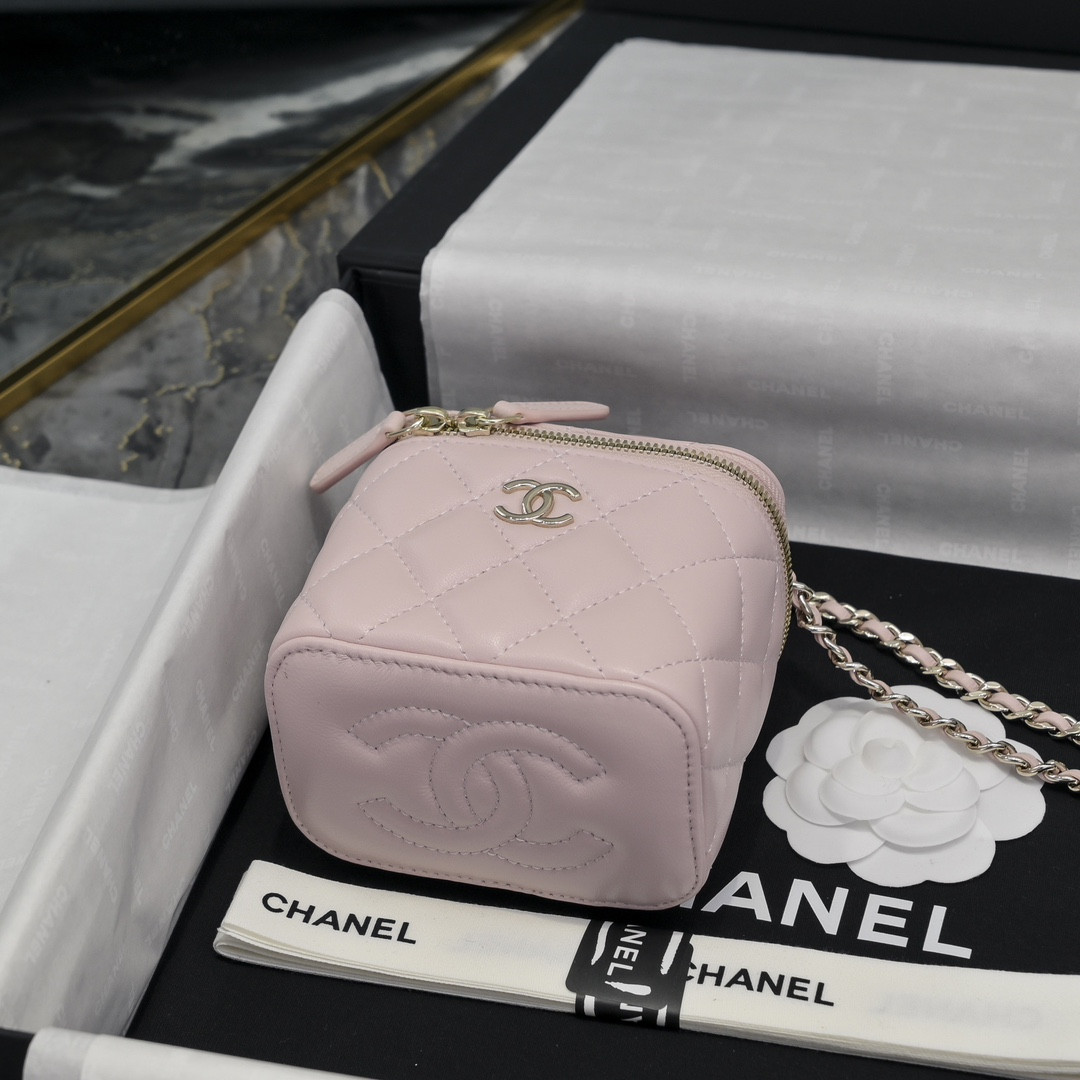 Chanel MINI Box Bag 10x9x7cm