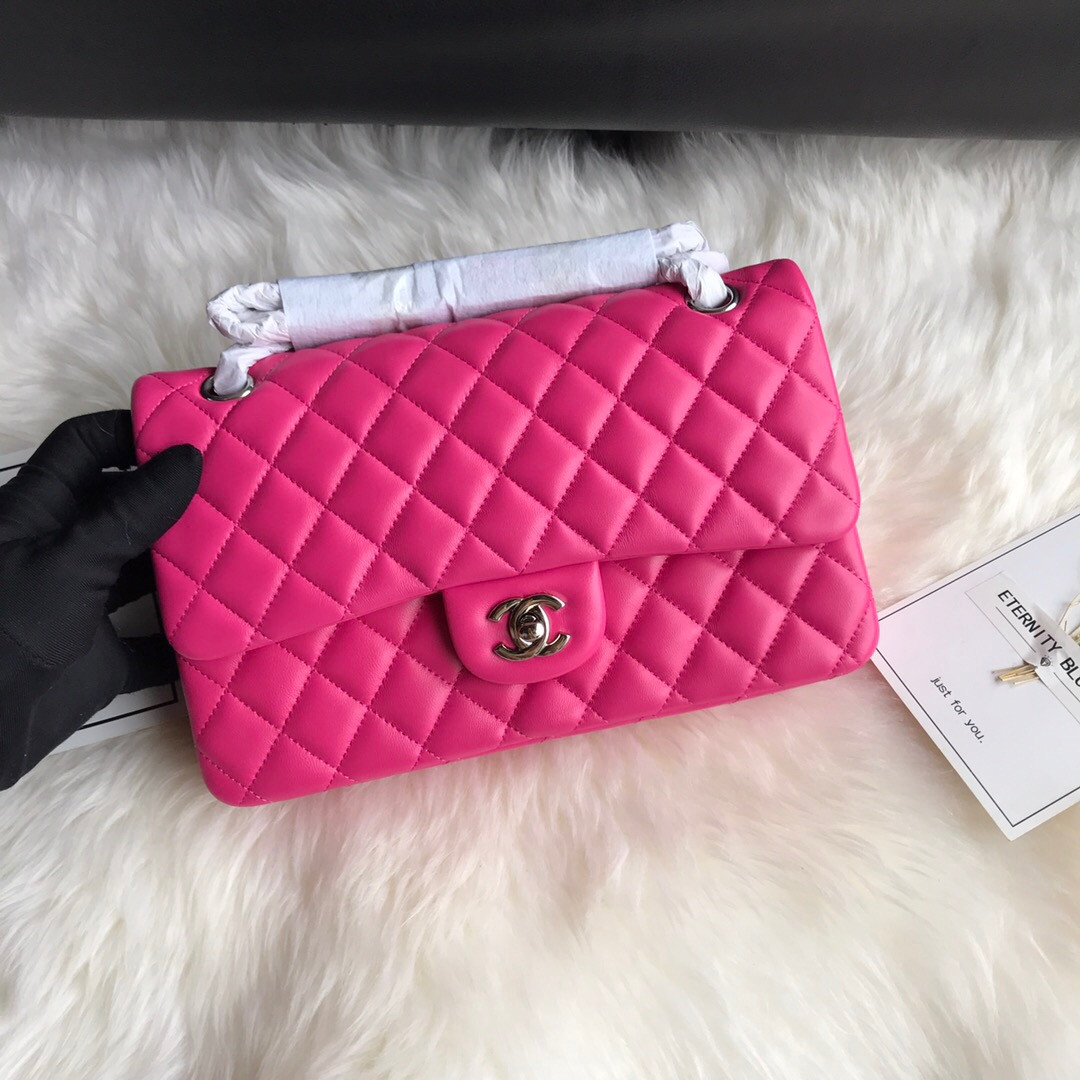 CHANEL CLASSIC HANDBAG 15.5 × 25.5 × 6.5 cm