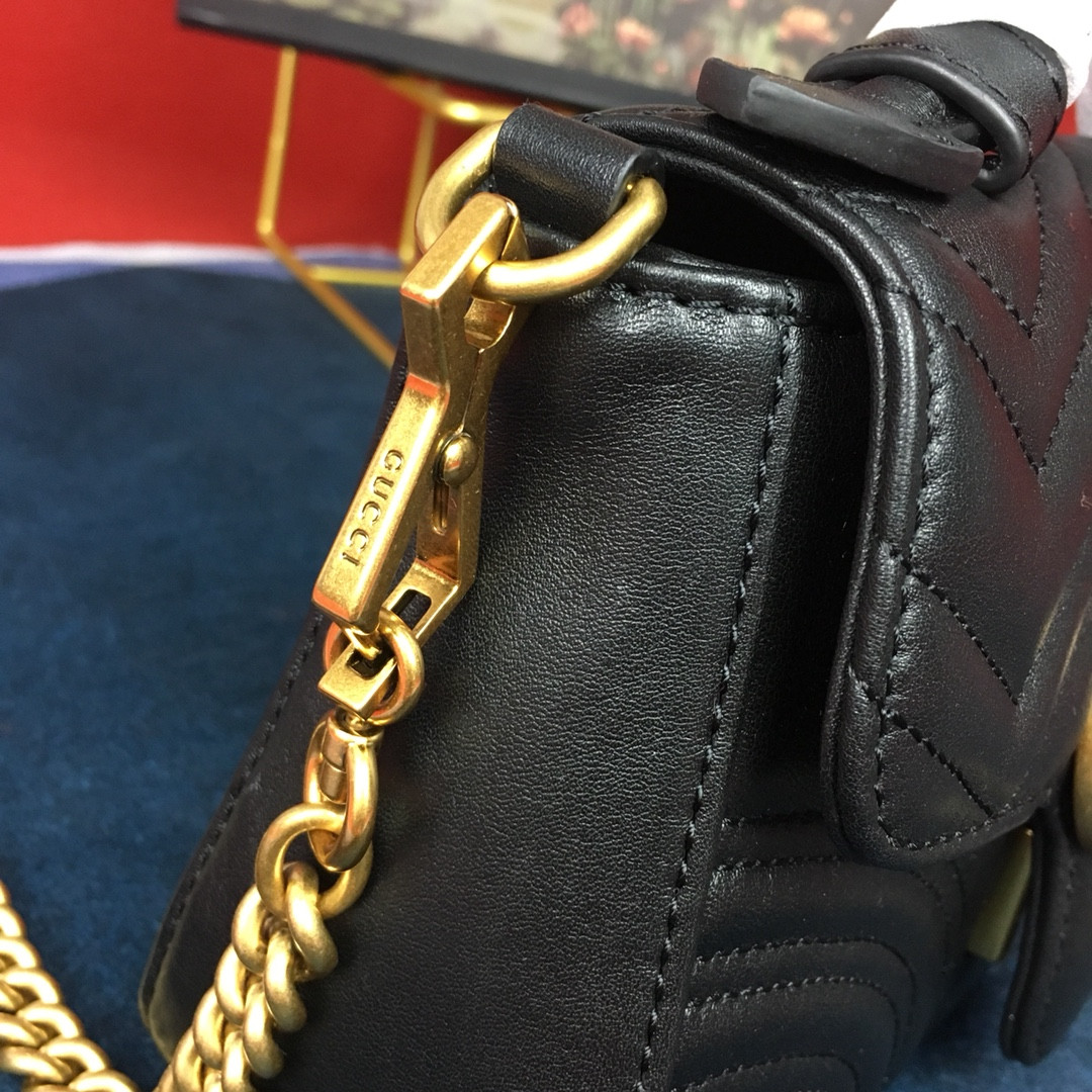 GUCCI GG MARMONT MATELASSÉ MINI BAG BLACK 21.6 x12.7 x 6.4cm