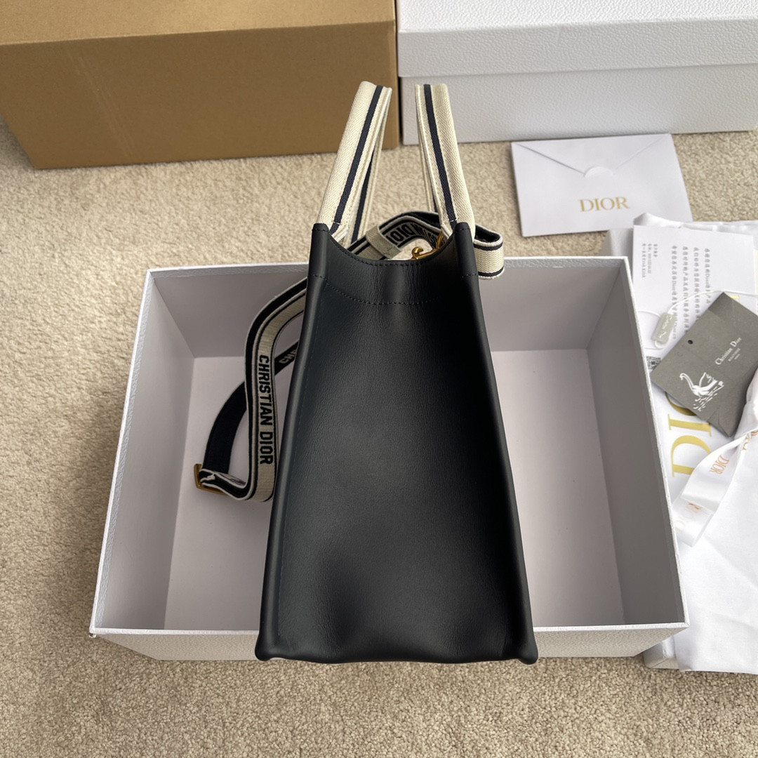DIOR  Book Tote  Reverse  26.5×21×14cm