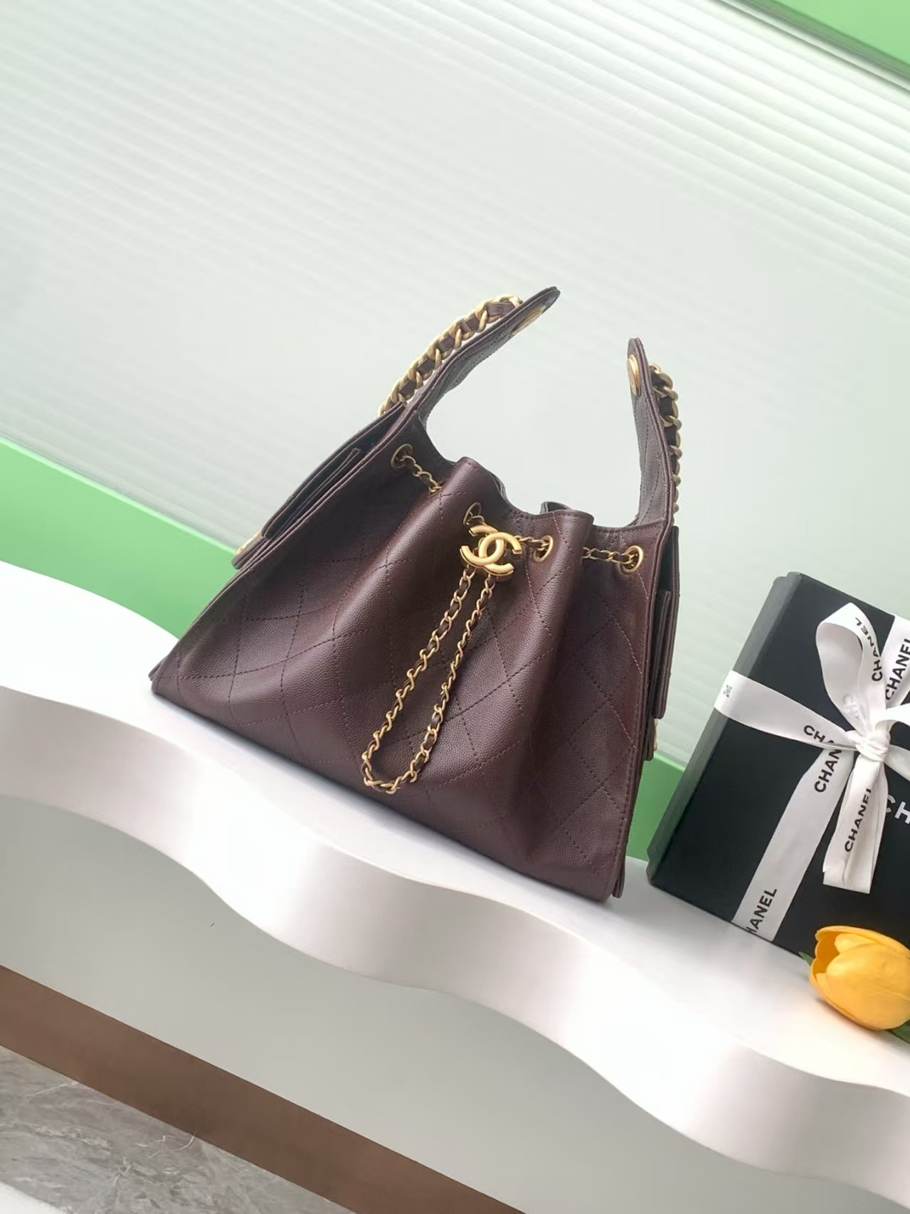 CHANEL 25C Bucket Bag 26x30x14cm