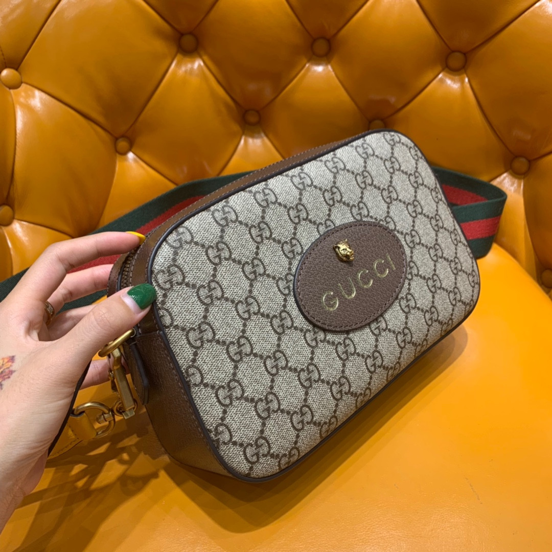 Neo Vintage GG Supreme messenger bag