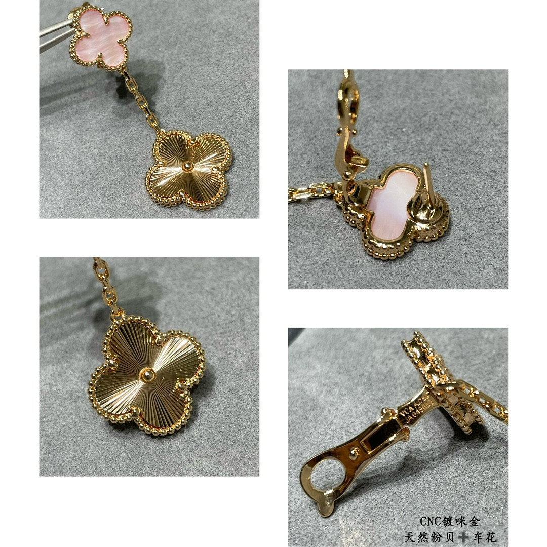 Van Cleef & Arpels Two flower four leaf clover Earrings(No refund or exchange)