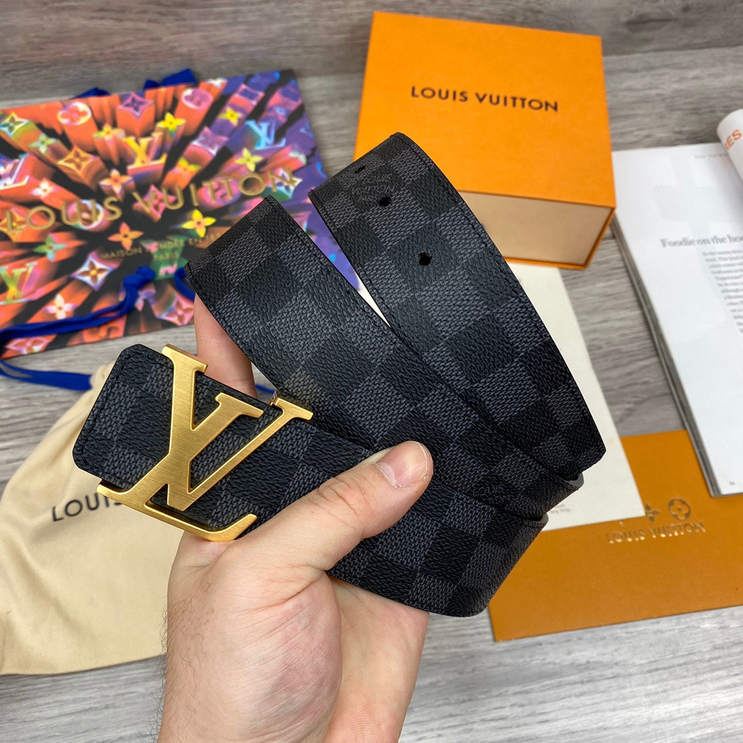 Louis Vuitton Men Belt