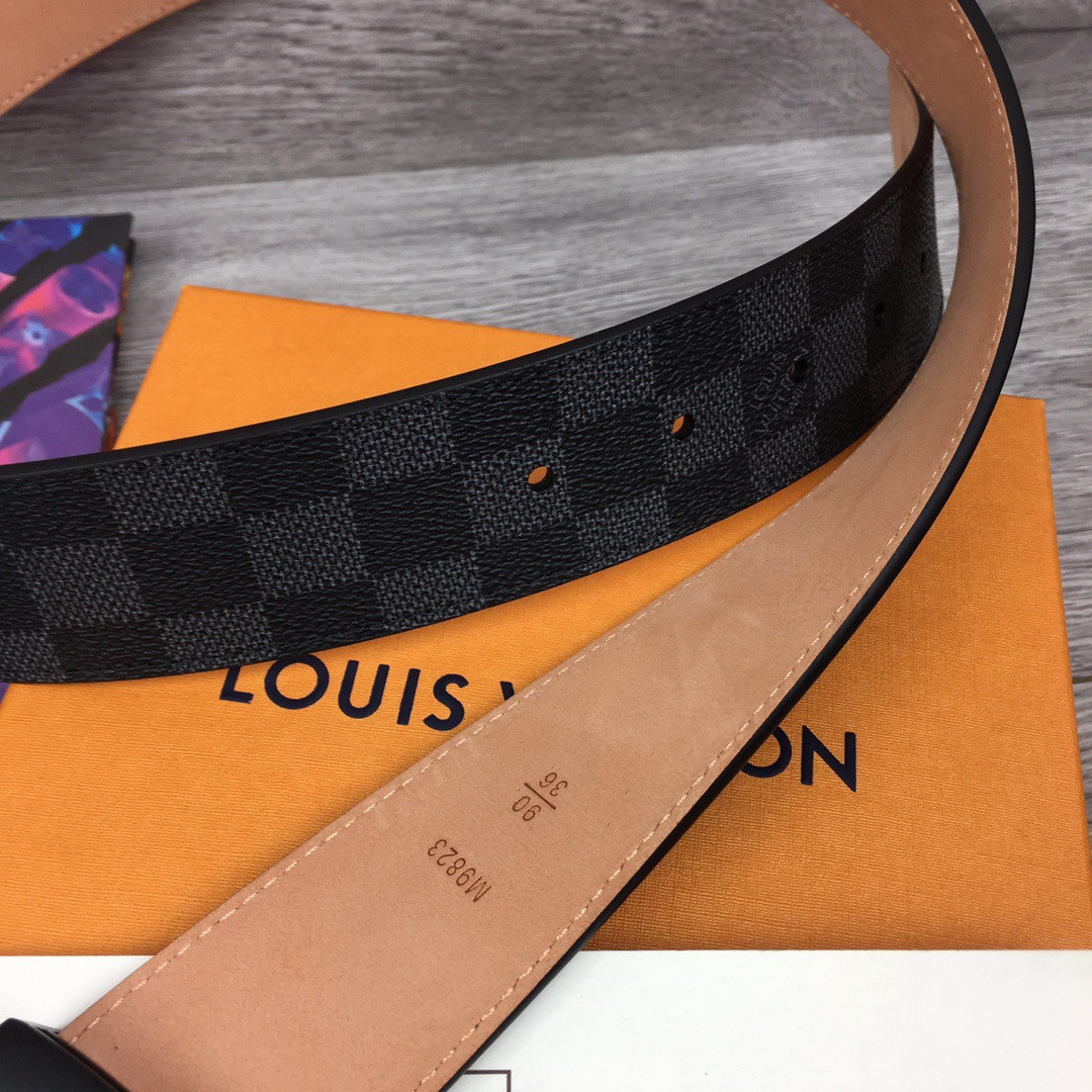 Louis Vuitton Men Belt