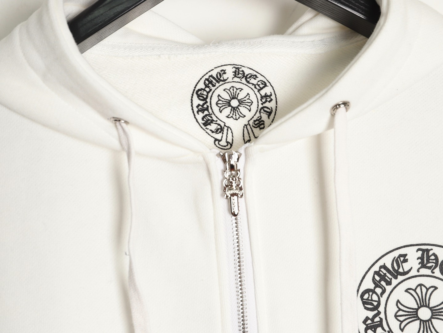 Ch*0me He**ts 25fw coats