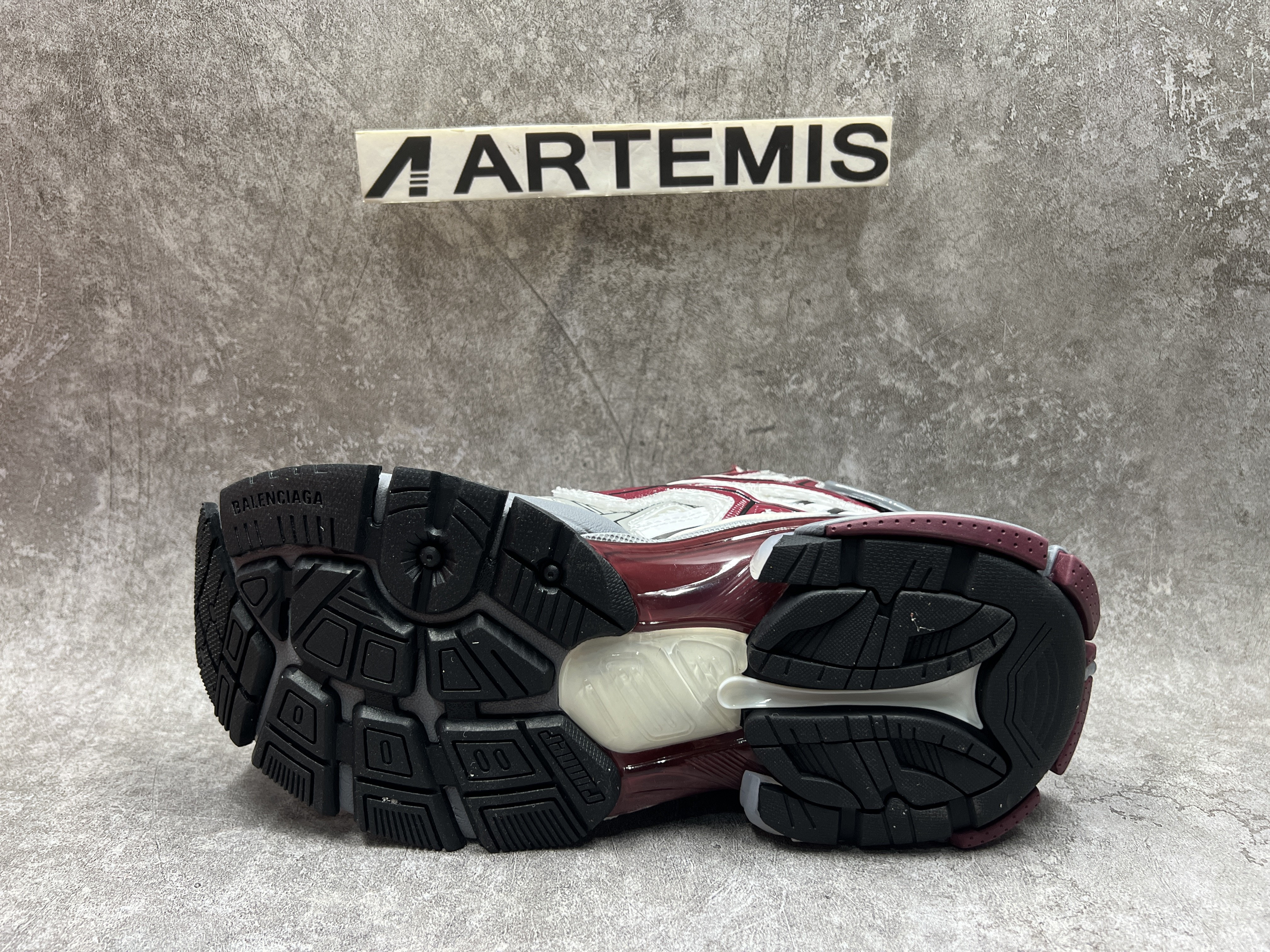 Balenciga Runner Sneaker Burgundy