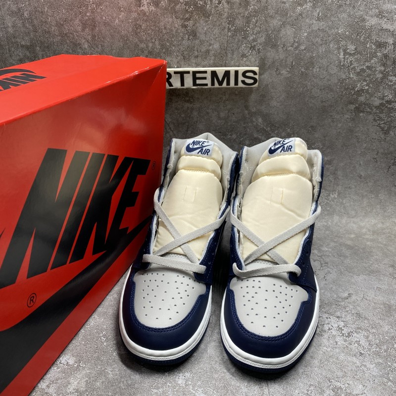Air Jordan 1 Retro High 85 Georgetown