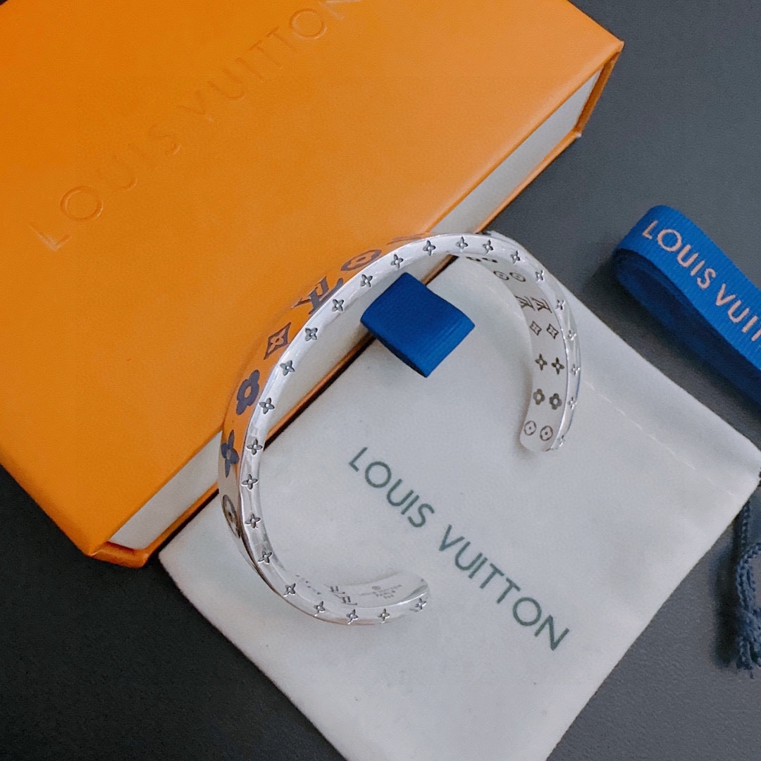 Louis Vuitton Bracelet