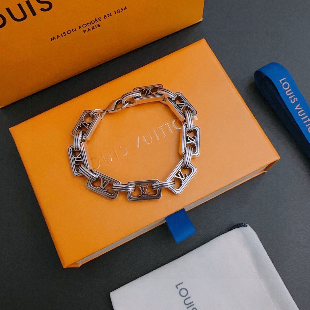 Louis Vuitton Bracelet