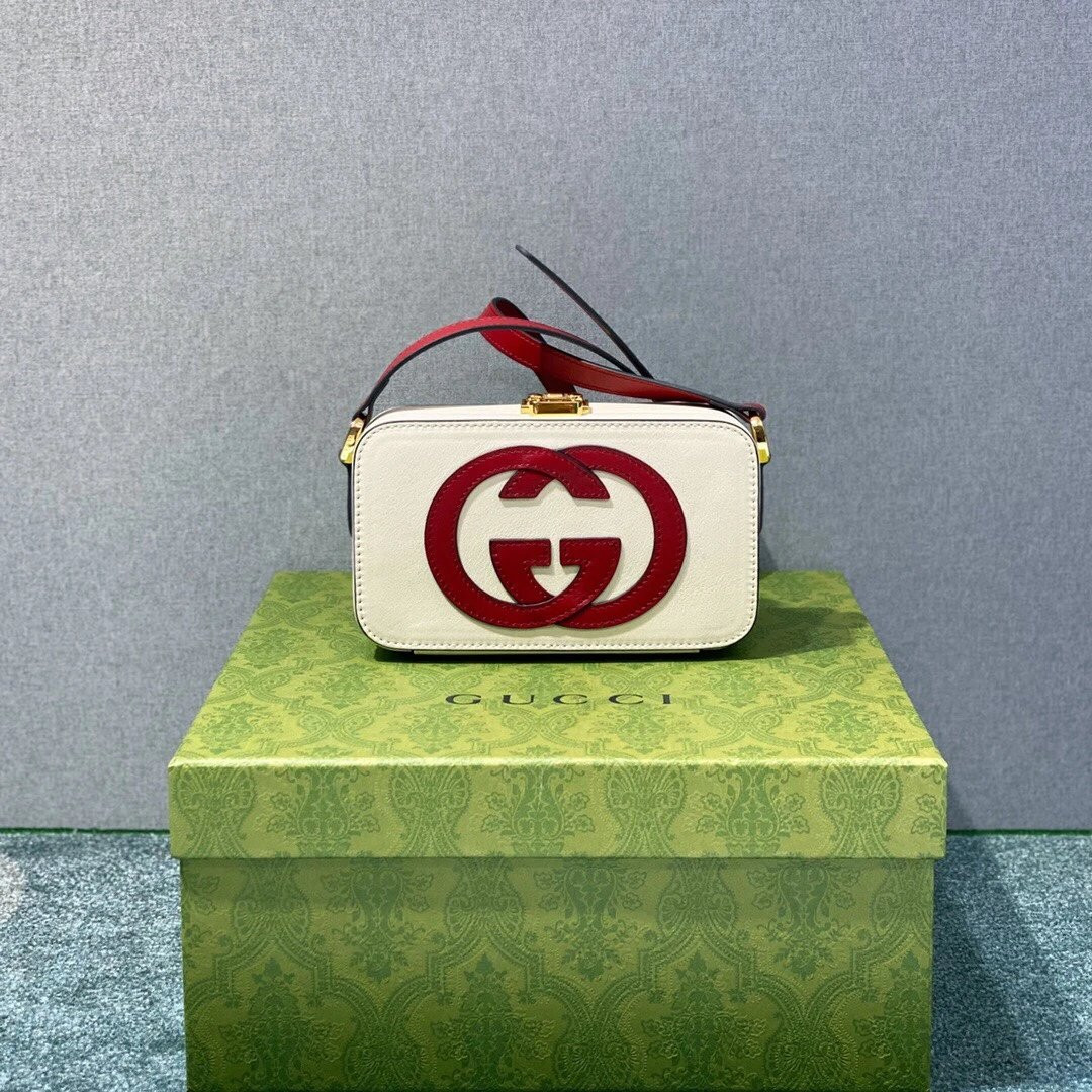 Gucci Interlocking G mini bag