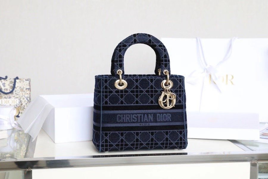 DIOR medium LADY D-LITE BAG