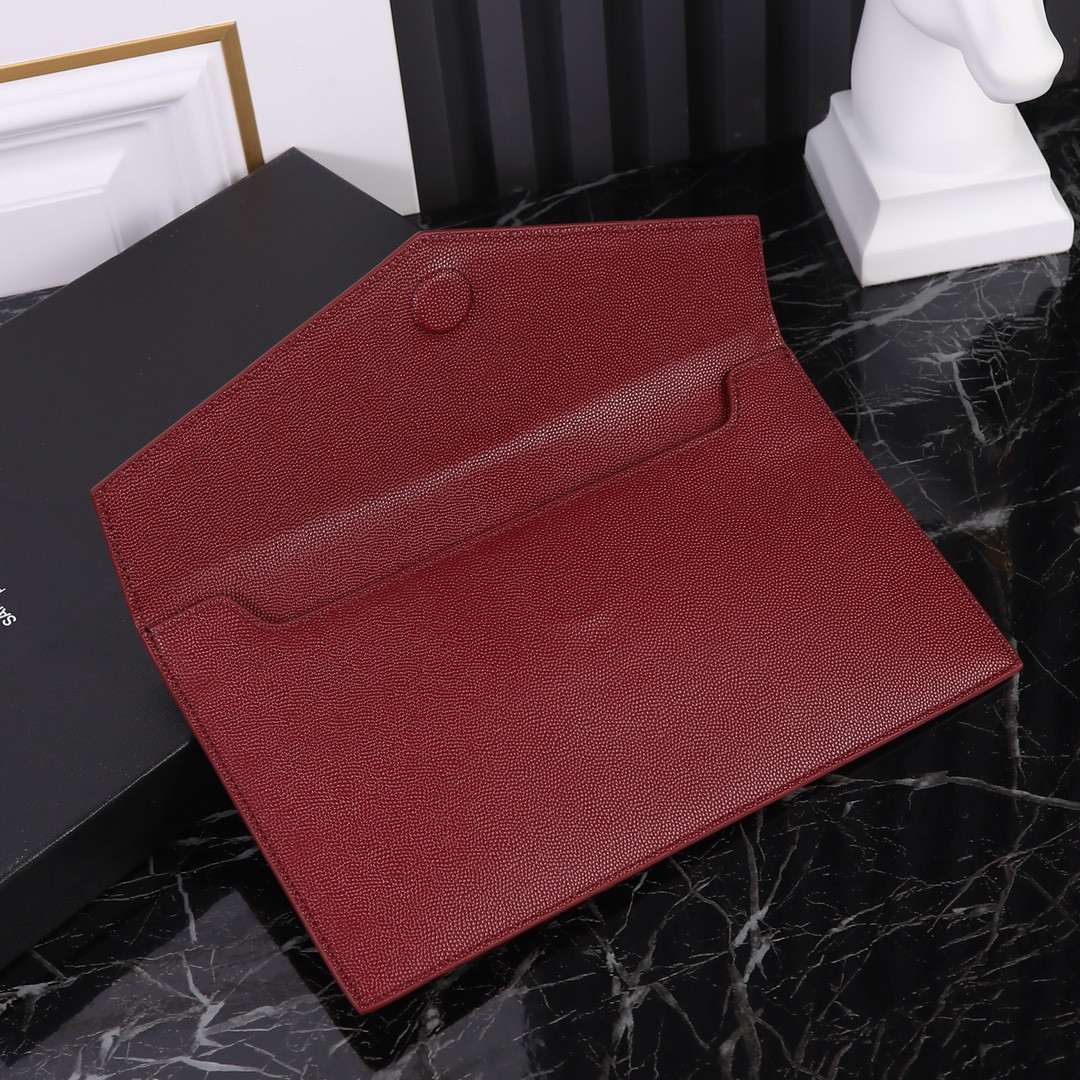 YSL UPTOWN POUCH IN GRAIN DE POUDRE EMBOSSED LEATHER ROUGE OPYUM 10.6 X 6.2 X 0.7 INCHES