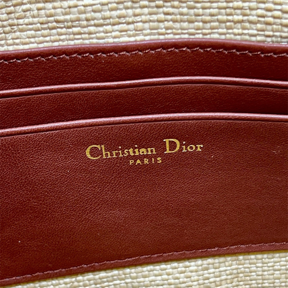 Dior 30 Montaigne Avenue weav