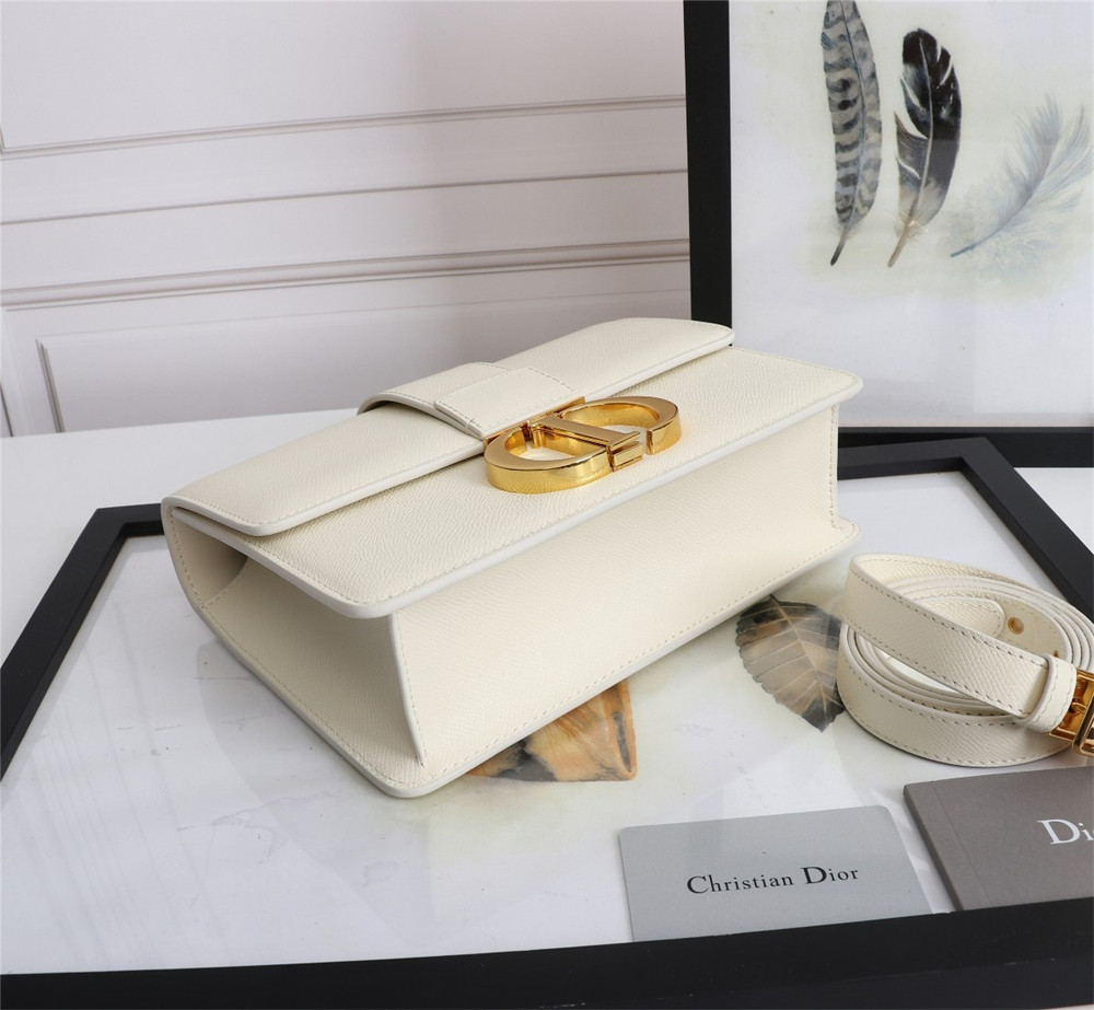 DIOR 30 MONTAIGNE CHAIN BAG Grained White