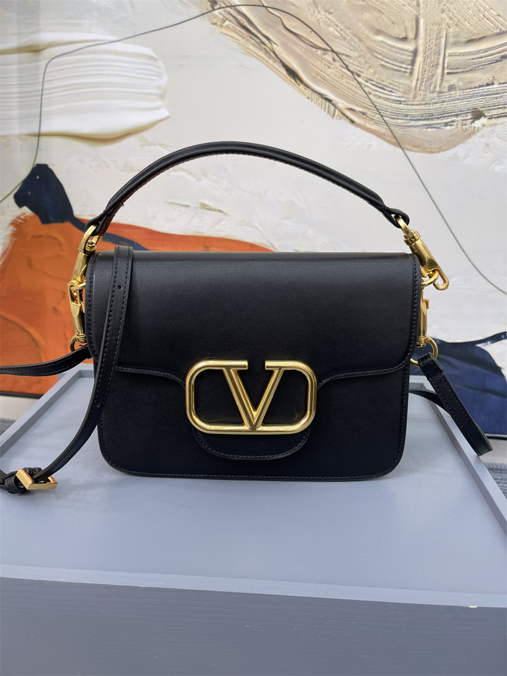VALENTINO GARAVANI LOCÒ CALFSKIN SHOULDER SMALL BAG BLACK 22 x 16  x 7 cm