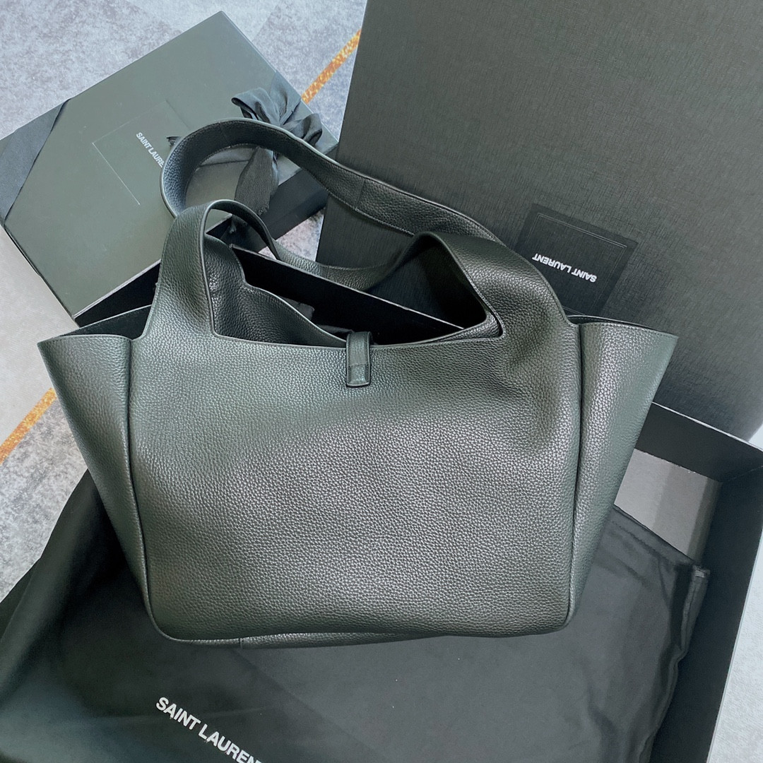 YSL BEA IN GRAINED LEATHER Black