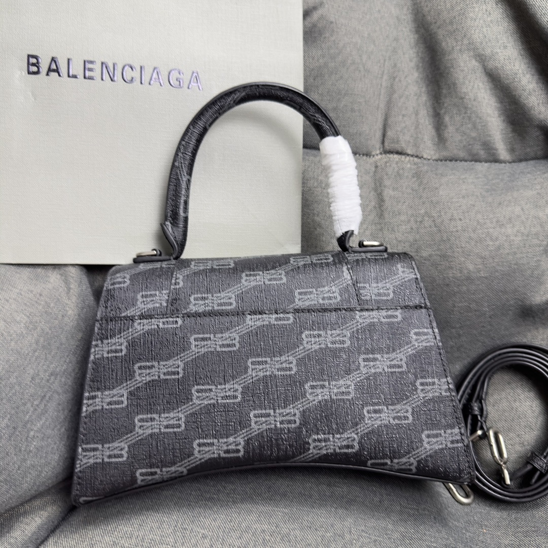 Balenciaga WOMEN
