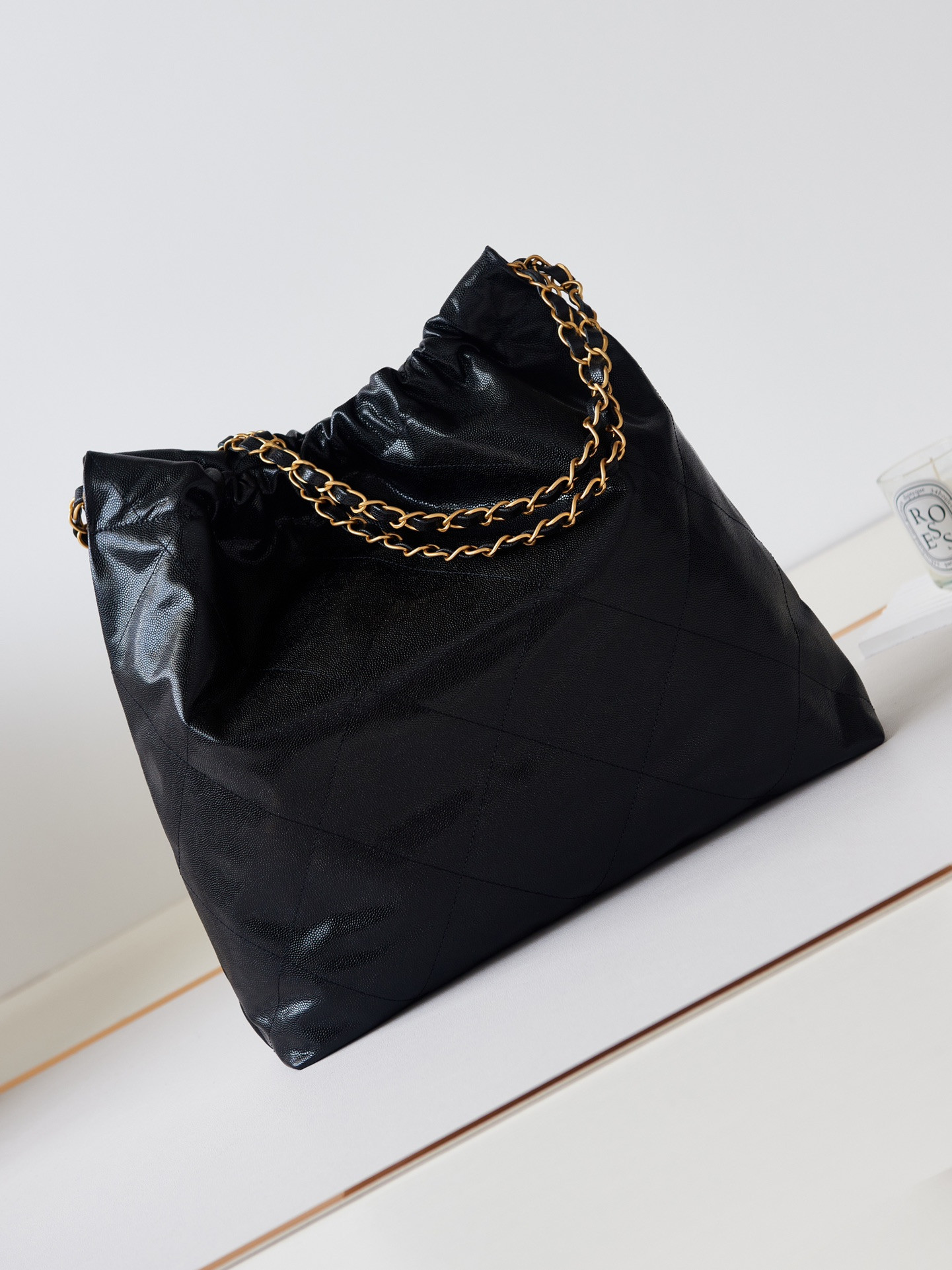 CHANEL 22 HANDBAG Shiny Calfskin Black 15.2×16.4×3.1 in