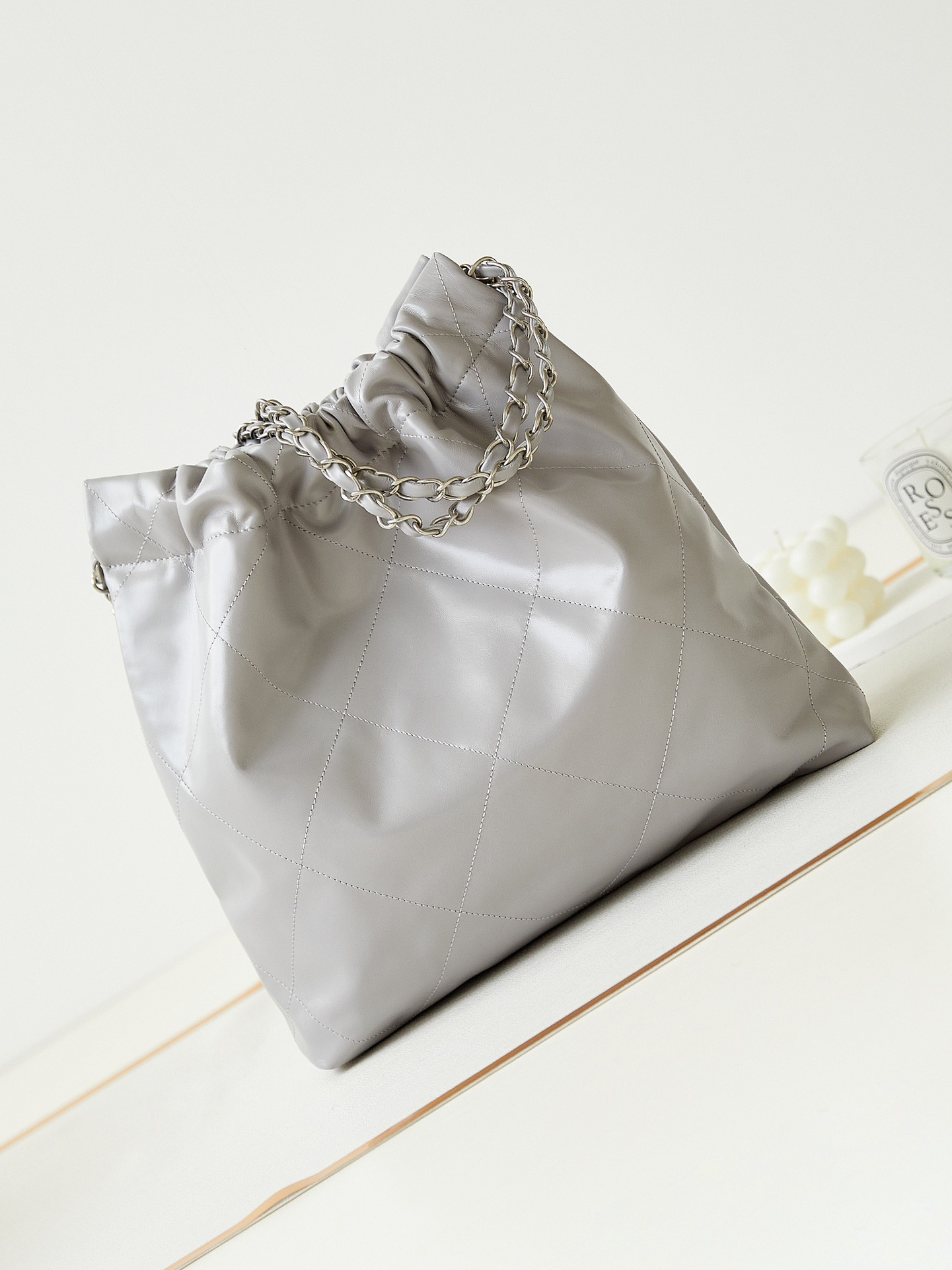 CHANEL 22 SMALL HANDBAG Shiny Calfskin GREY 13.7×14.4×2.7 in