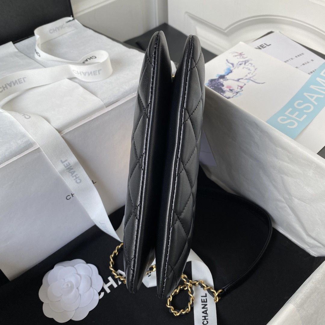 CHANEL BAGUETTE BAG BLACK 17.5×20×5cm