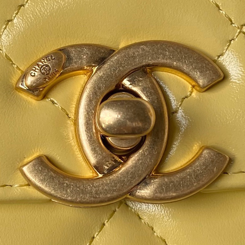 CHANEL MINI FLAP BAG yellow 12×19×8cm
