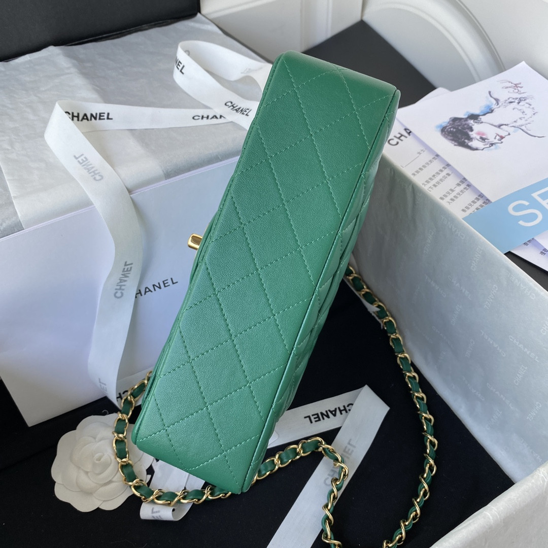 CHANEL SMALL CLASSIC HANDBAG Grained SHINY Calfskin & Gold-Tone Metal Green 5.7 × 9 × 2.3 in