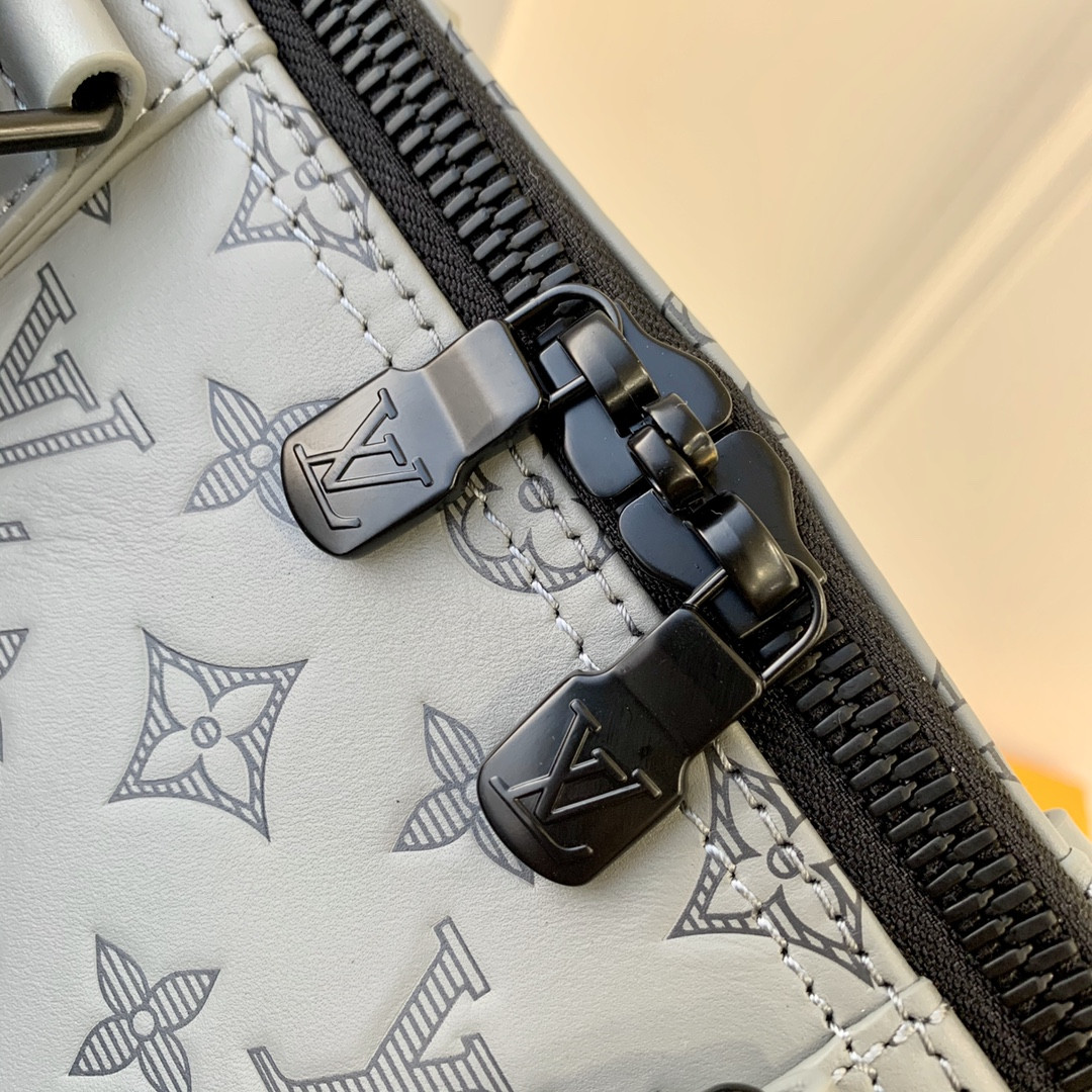 Louis Vuitton Keepall Bandoulière 50 M46117