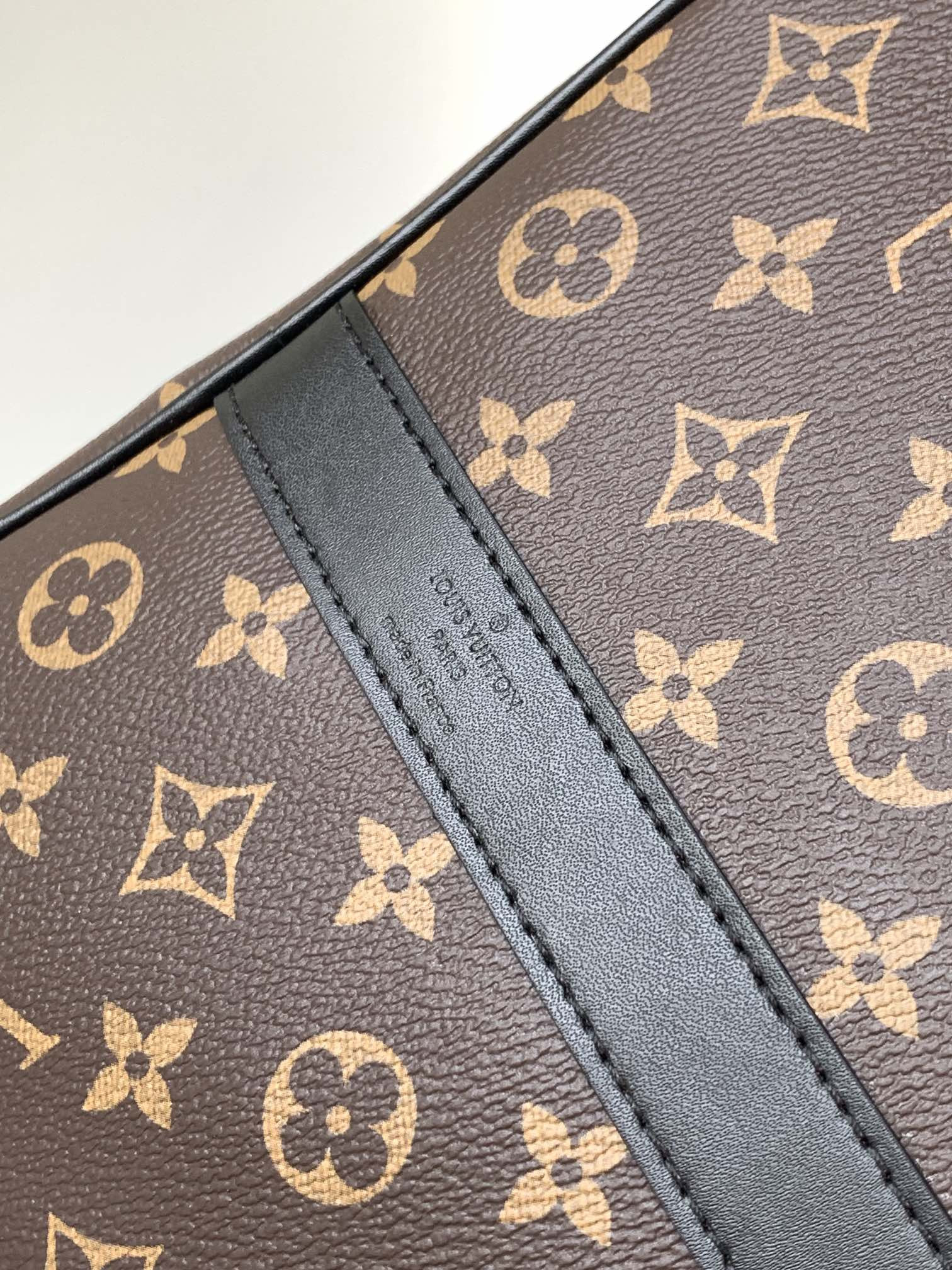 Louis Vuitton Keepall Bandoulière 50 M56713
