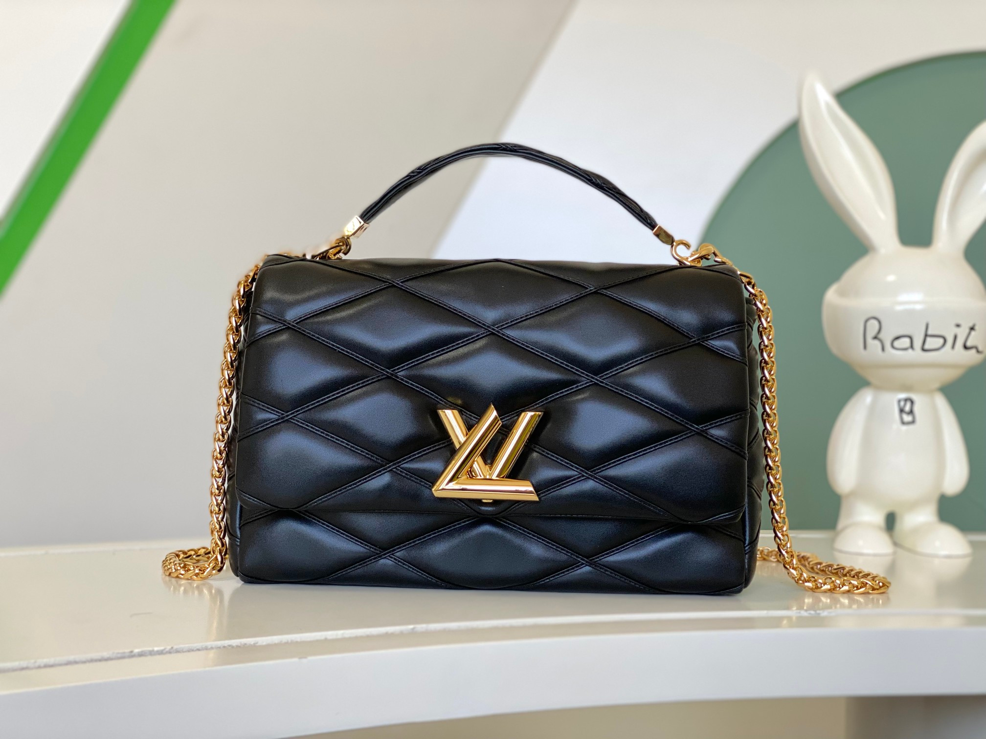 LOUIS VUITTON M23689 GO-14 GM 12.2 x 7.7 x 4.3 inches