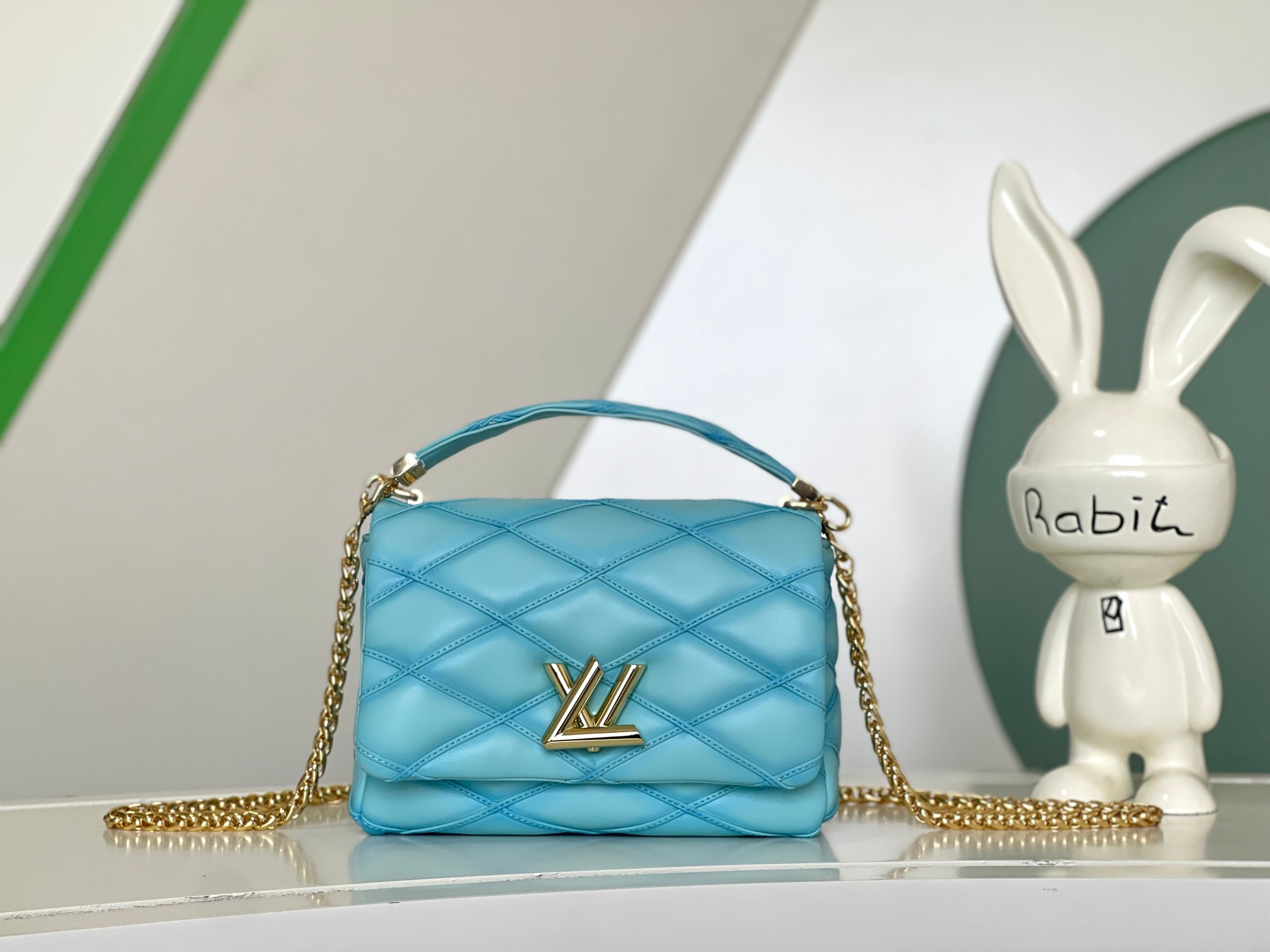 LOUIS VUITTON M23682 GO-14 MM 9.1 x 6.3 x 3.9 inches