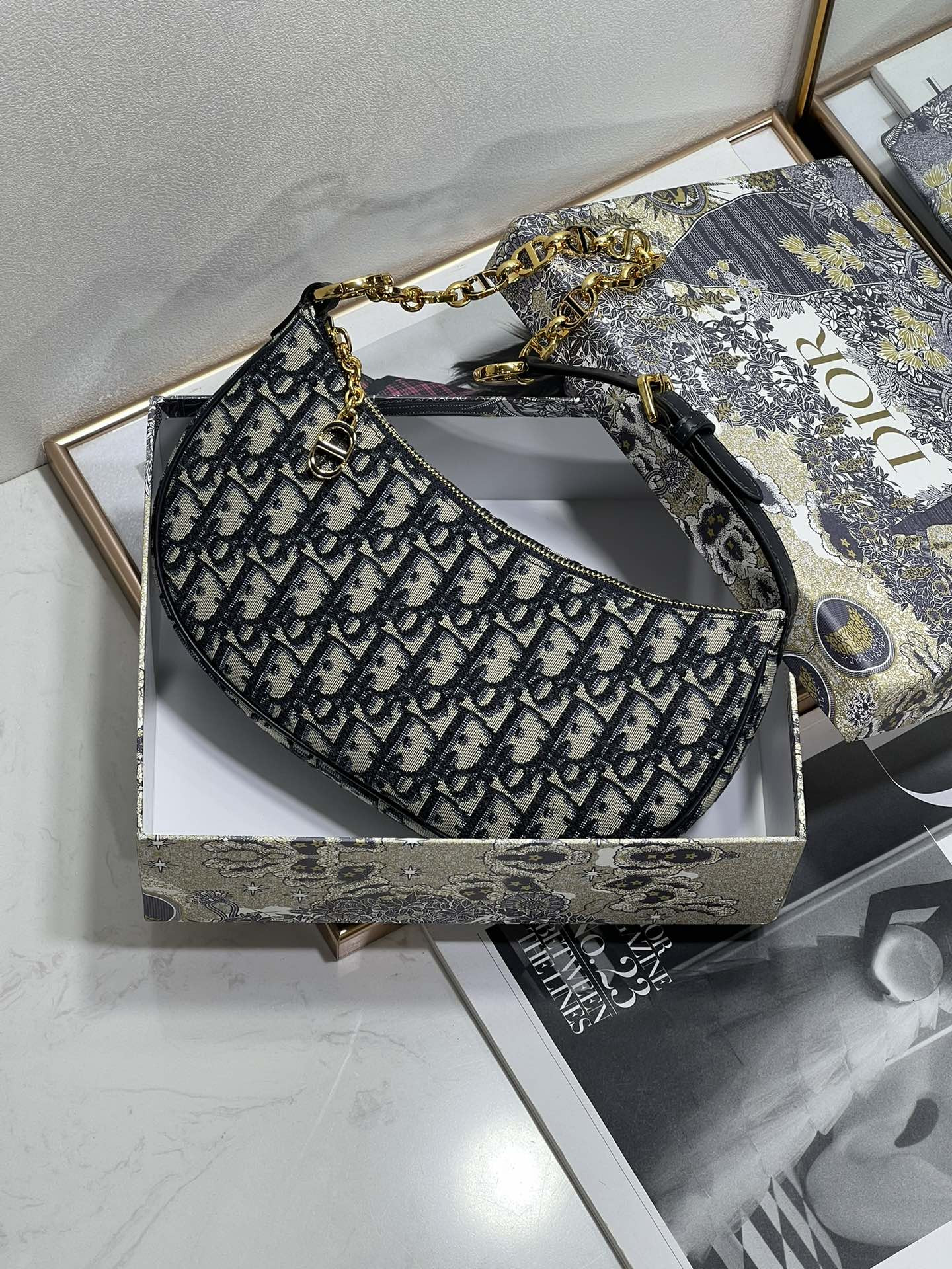 Dior CD Lounge bag blue dior oblique jacquard 26 x 15x 5.5 cm