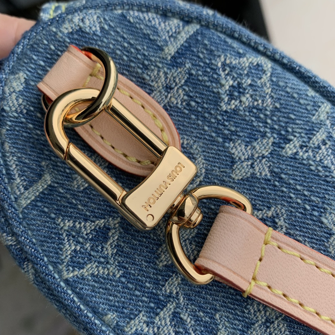 LOUIS VUITTON M82950 Nano Speedy 6.3 x 3.9 x 3 inches