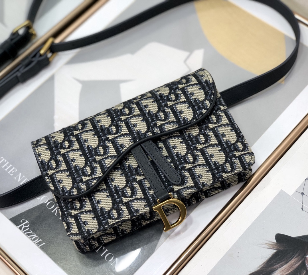 DIOR Saddle Pouch Blue Dior Oblique Jacquard  6.5 x 4 x 1.5 inches