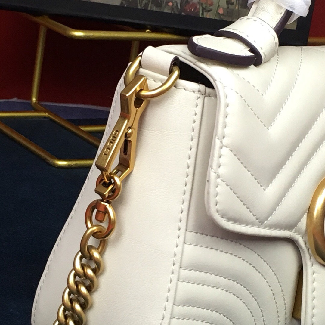 GUCCI GG MARMONT MATELASSÉ MINI BAG WHITE  8.5"W x 5"H x 2.5"D