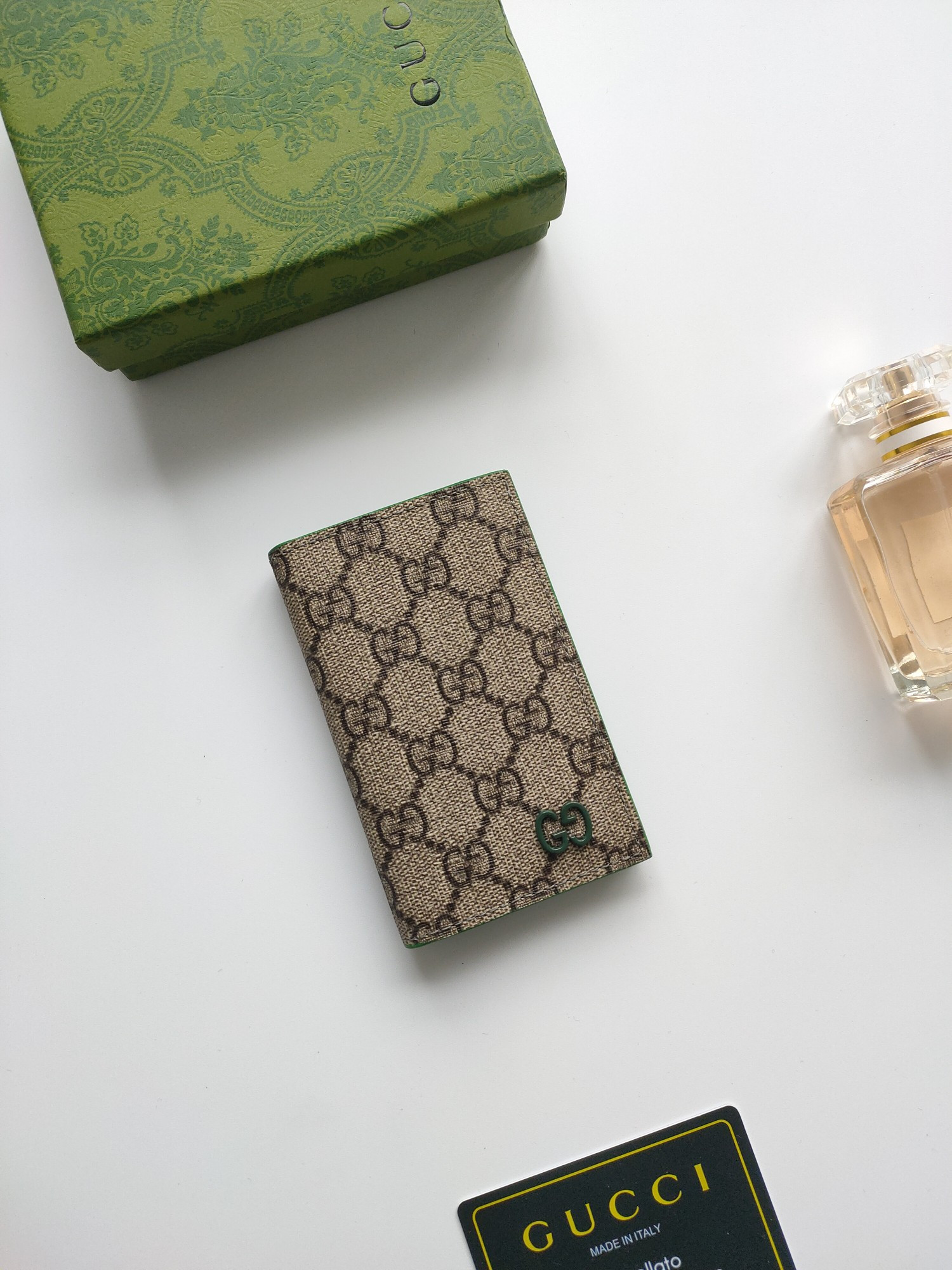 Gucci GG  CARD CASE WALLET