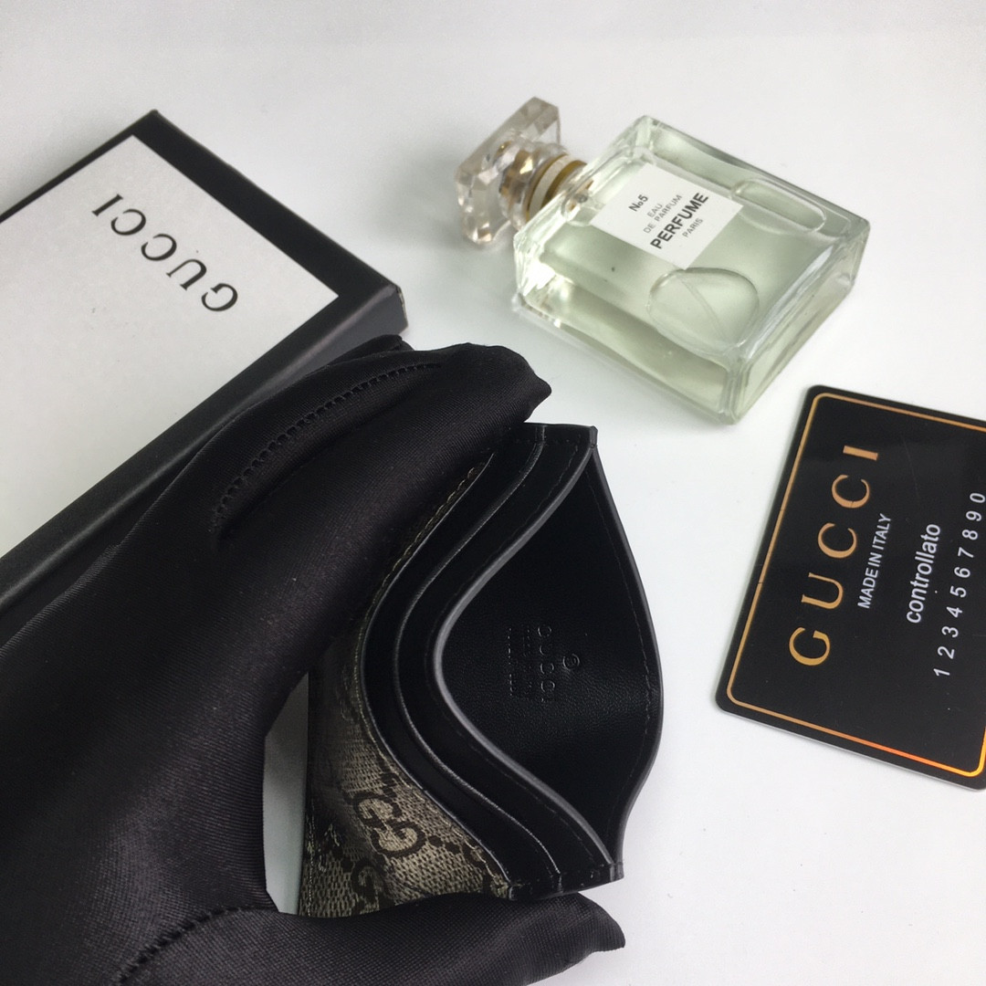 Gucci GG  CARD CASE WALLET