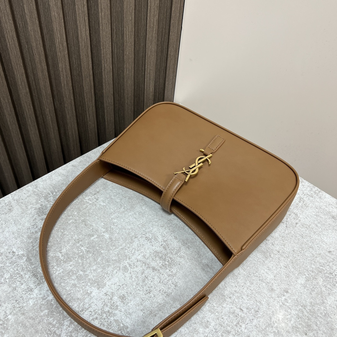 YSL LE 5 À 7 IN SMOOTH LEATHER COFFEE 9 X 6.3 X 2.5 INCHES