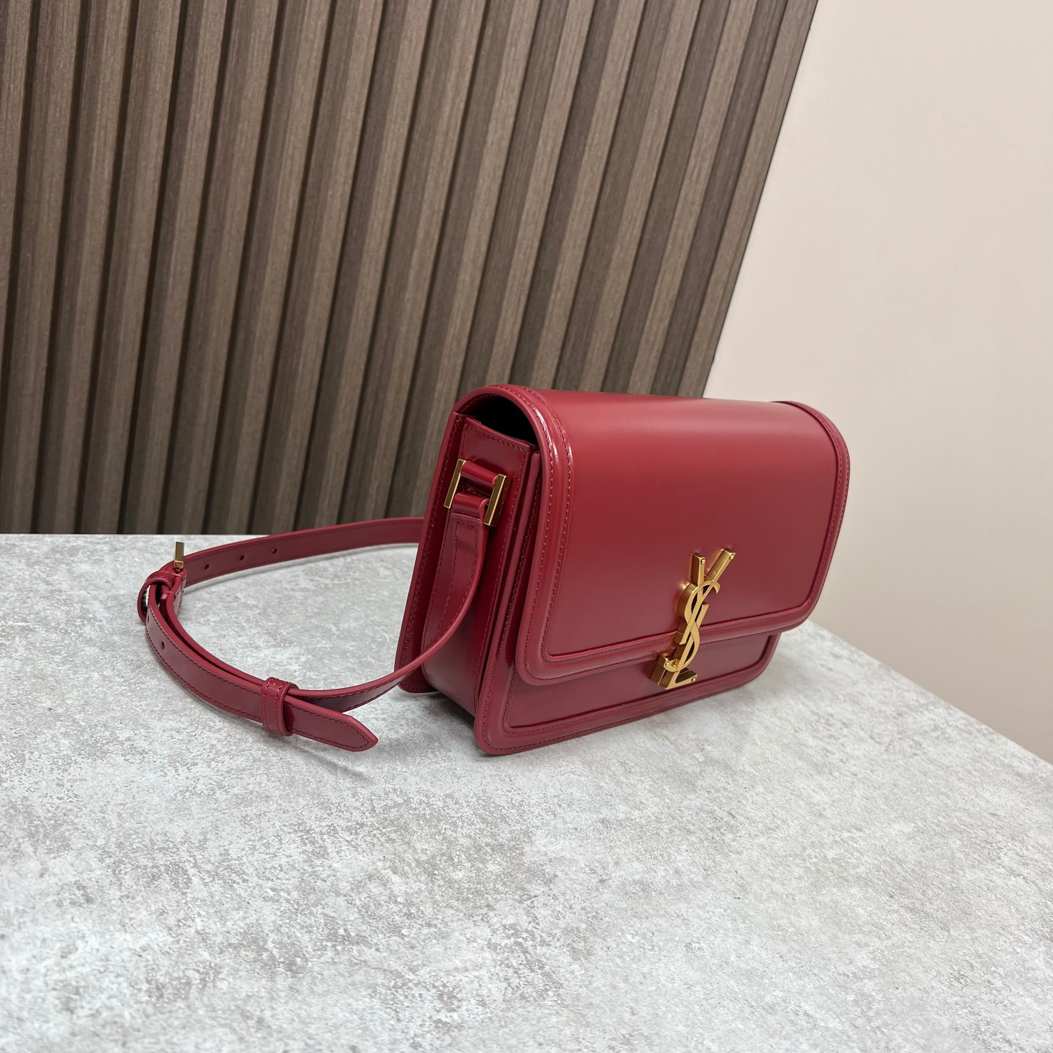 YSL SOLFERINO MEDIUM SATCHEL IN BOX SAINT LAURENT RED 9.1 X 6.3 X 2.4 INCHES