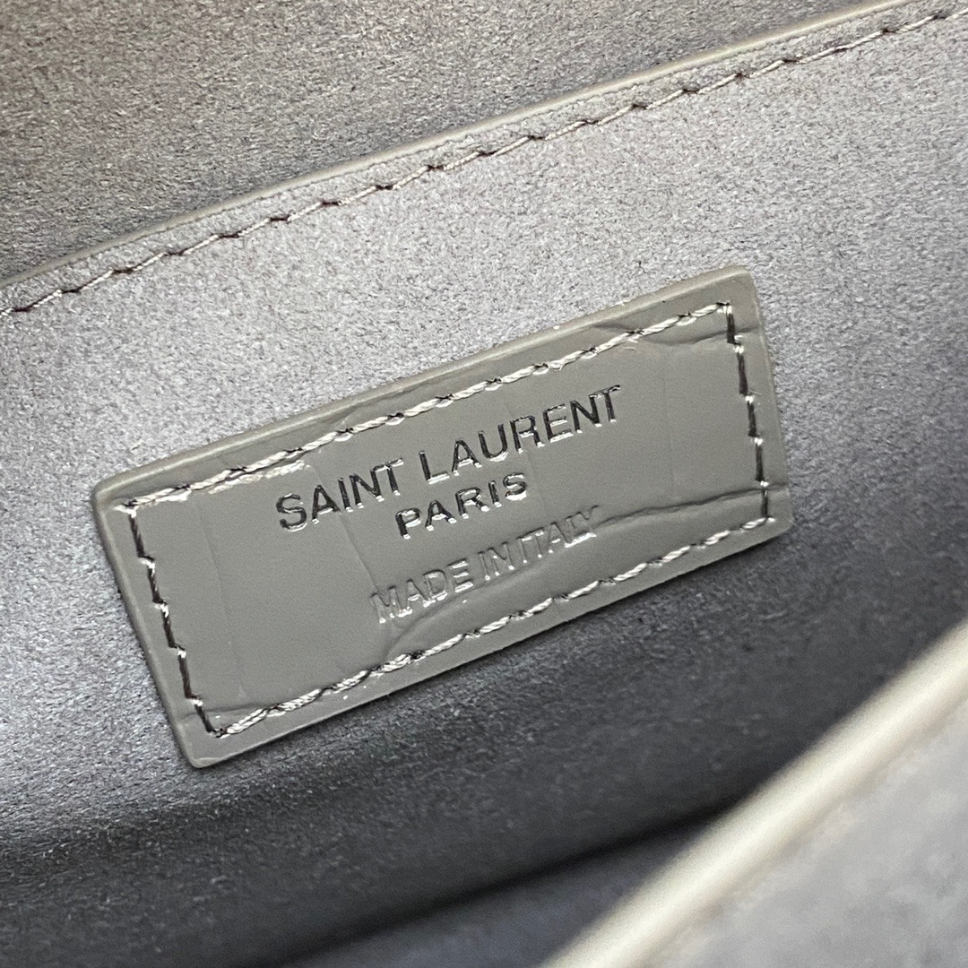 YSL SUNSET MEDIUM IN CROCODILE-EMBOSSED LEATHER GRAY 8 X 6.2 X 2.5 INCHES