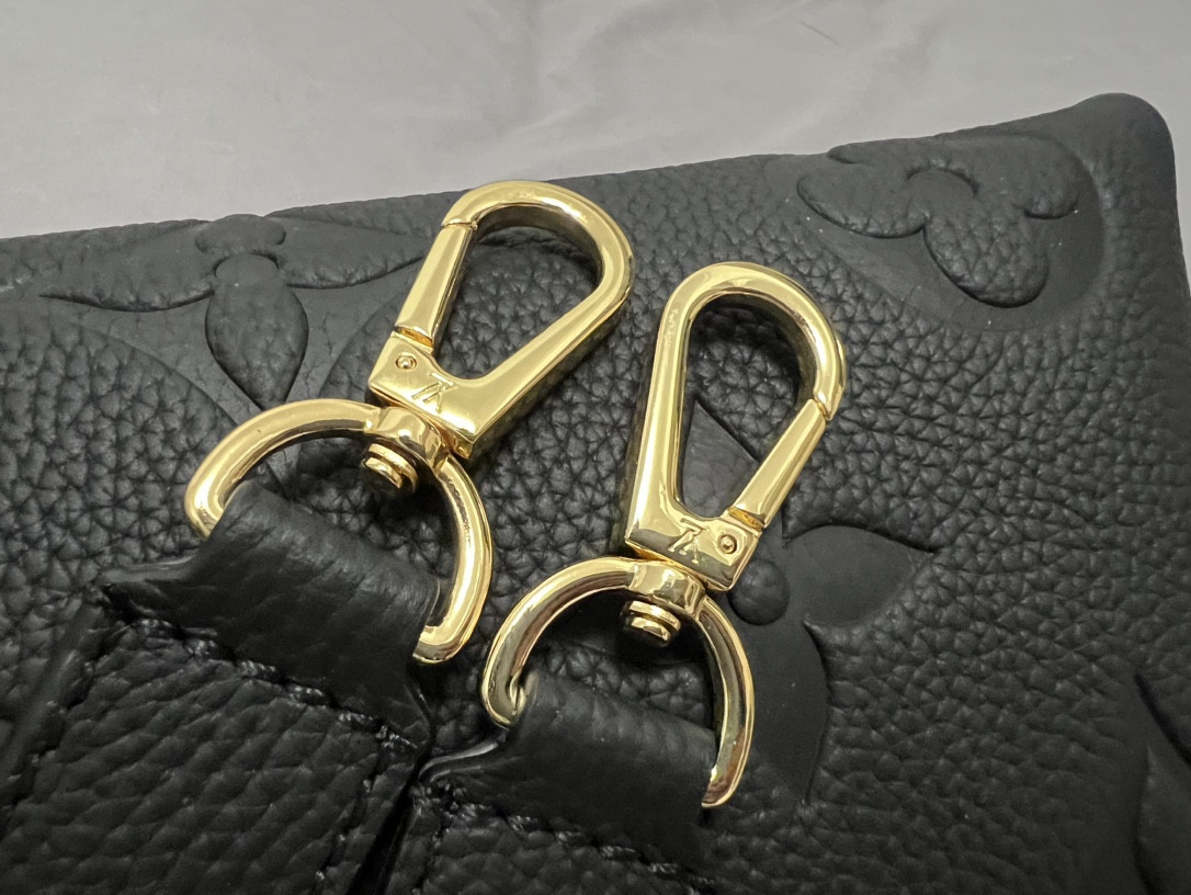 Louis Vuitton M45977 Madeleine BB 9.4 x 6.7 x 3.3 inches