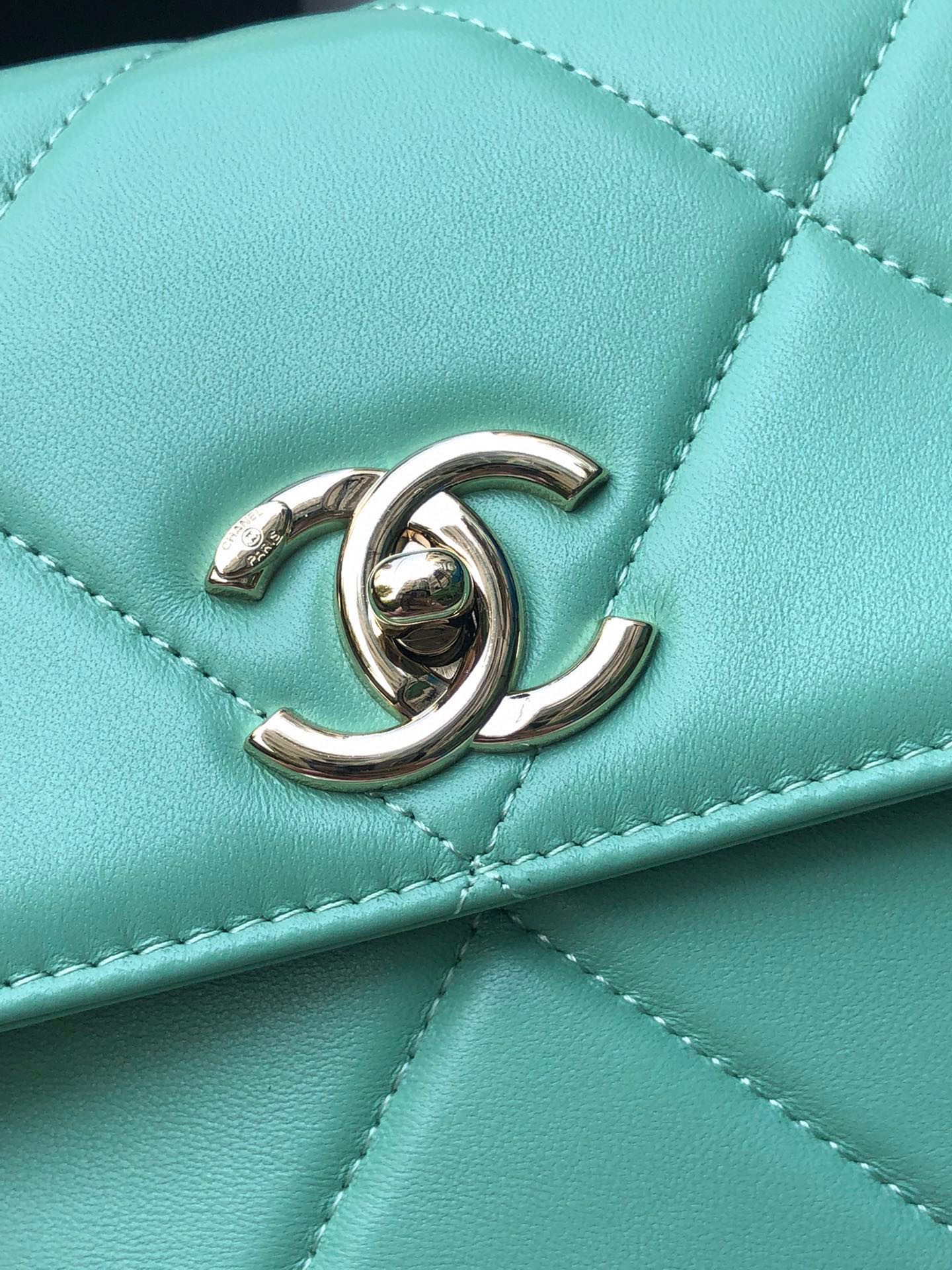 CHANEL FLAP BAG WITH TOP HANDLE BLUE 6.6 × 9.8 × 4.7 in